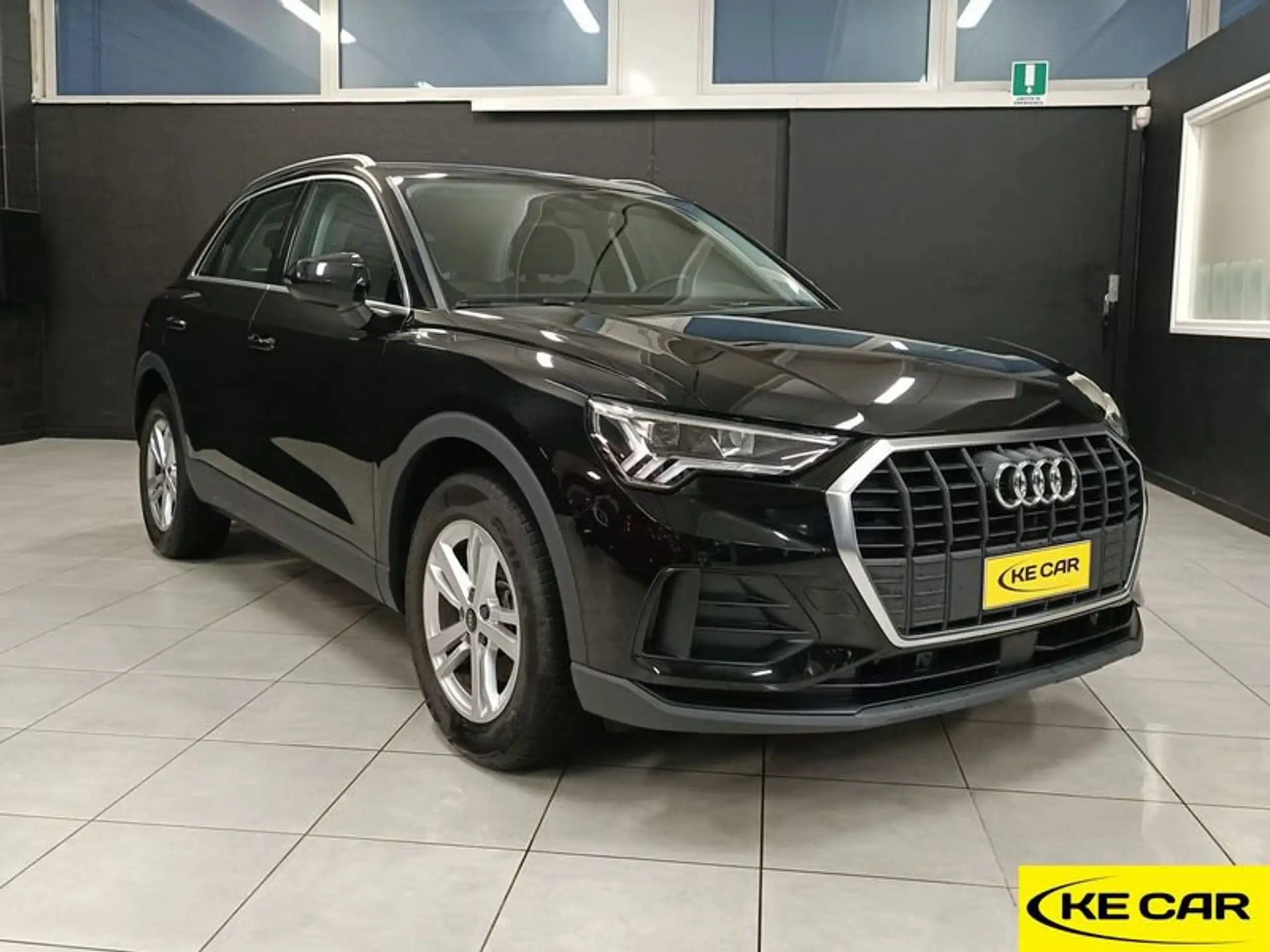 Audi - Q3