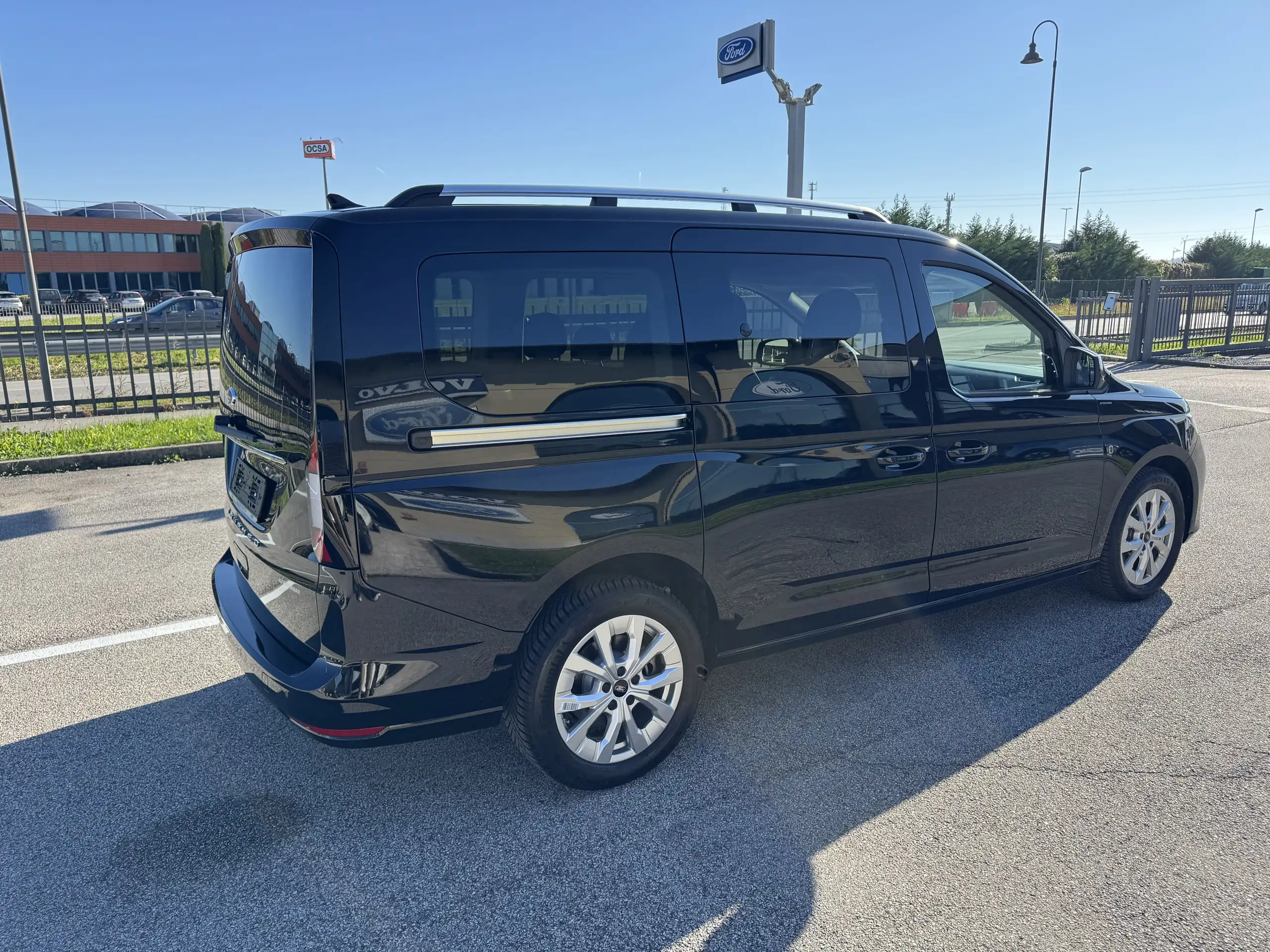 Ford - Tourneo Connect