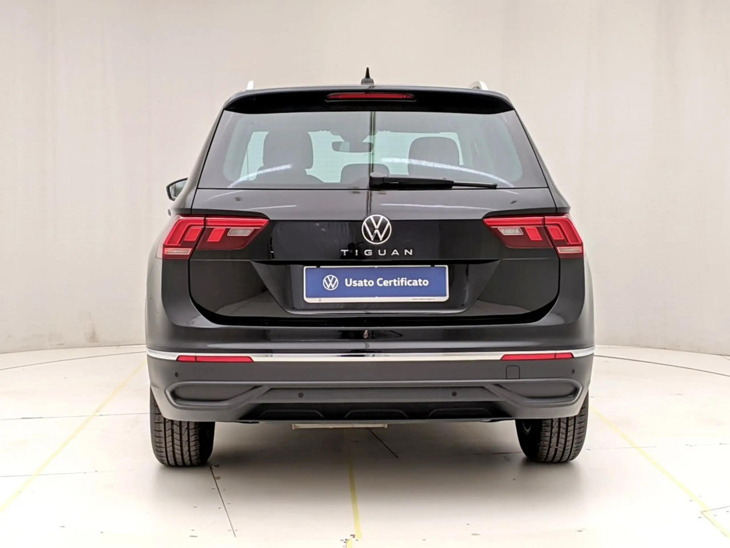 Volkswagen - Tiguan