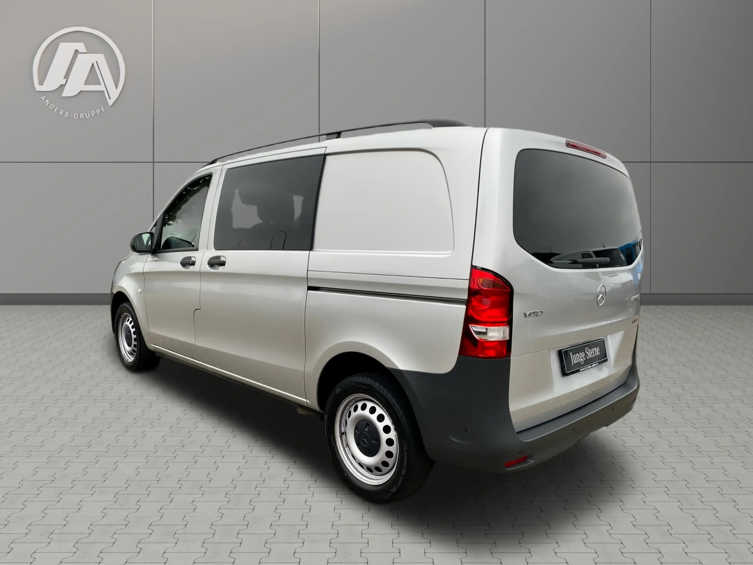 Mercedes-Benz - Vito