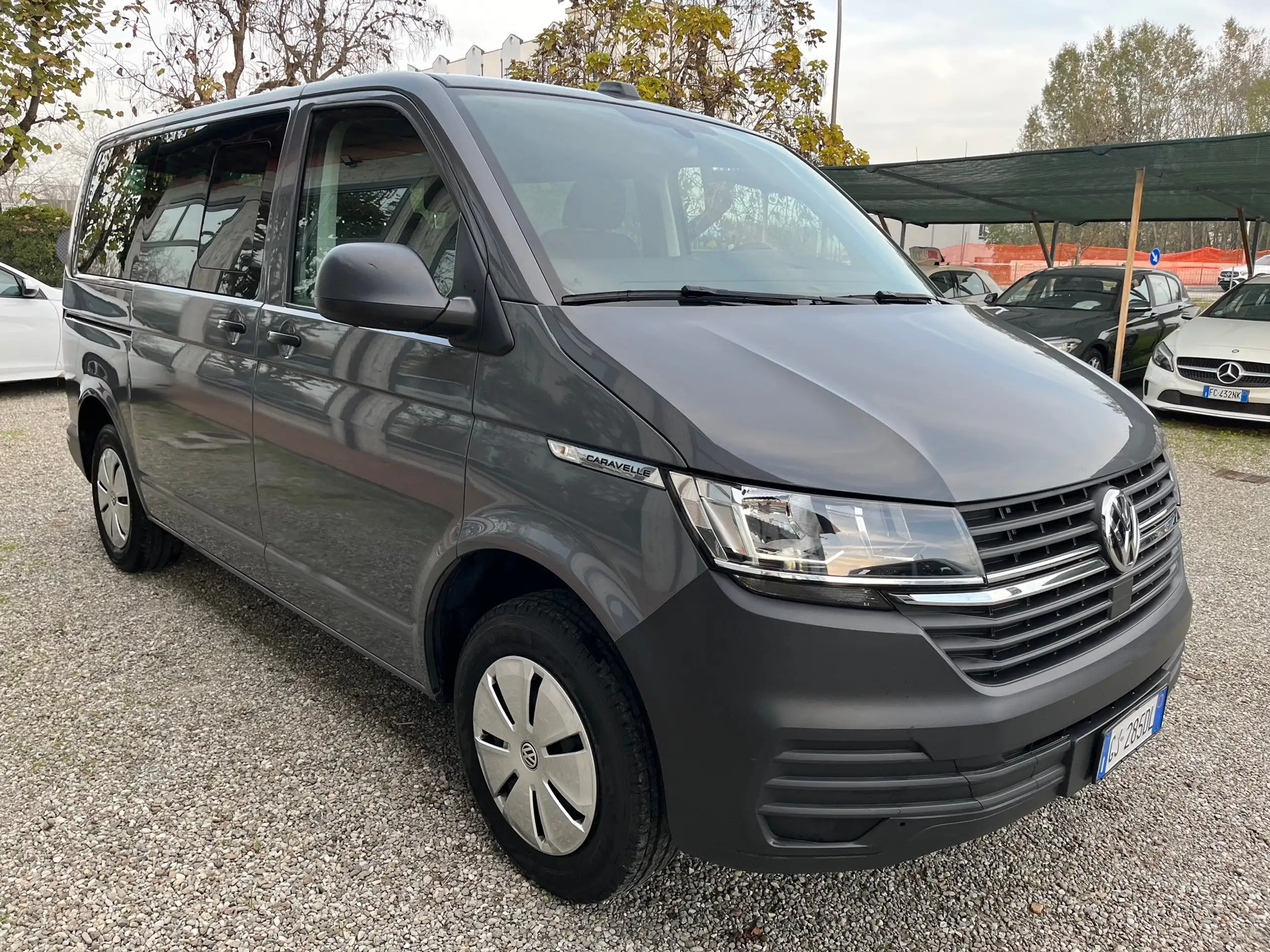 Volkswagen - T6.1 Caravelle