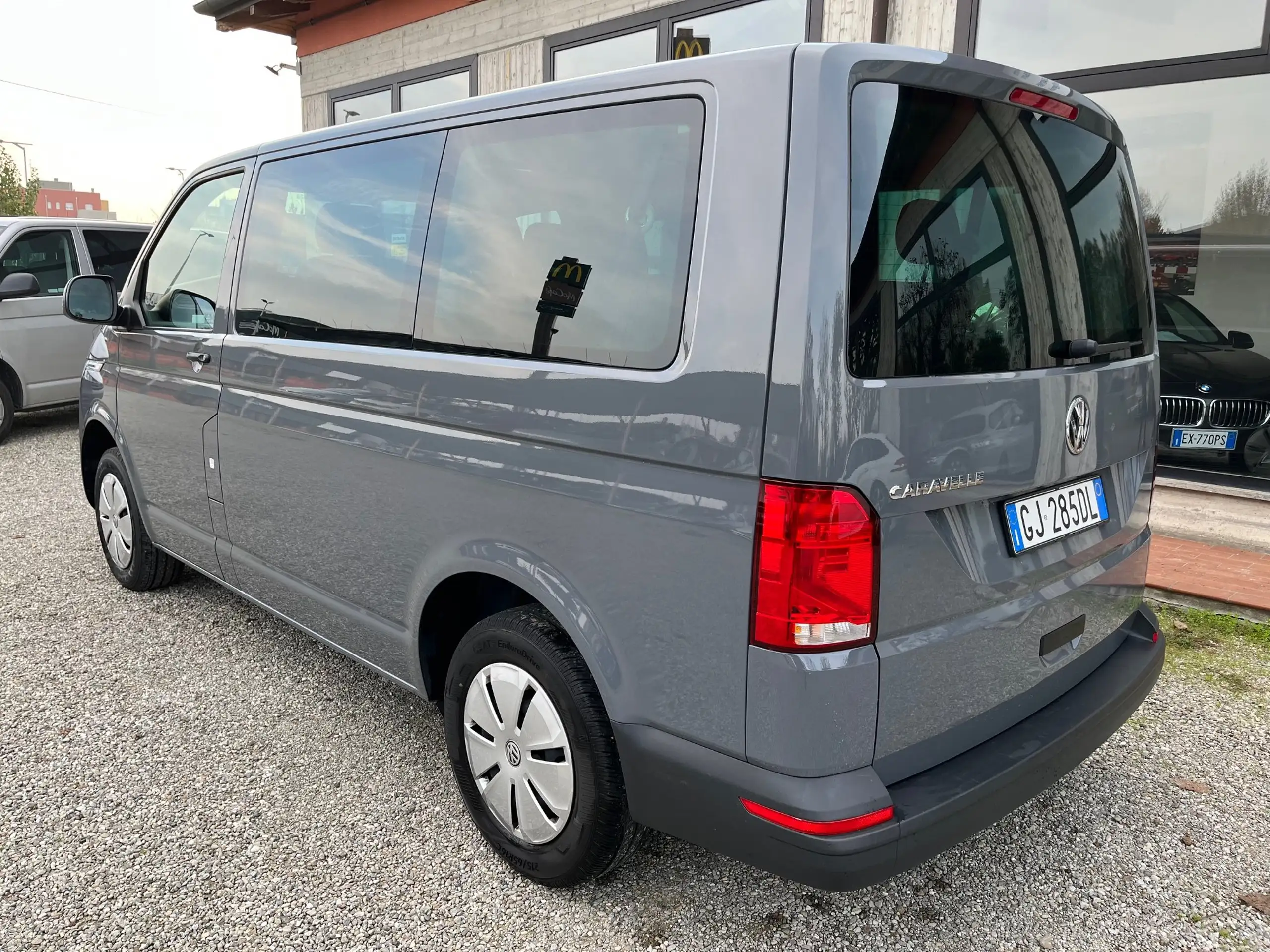 Volkswagen - T6.1 Caravelle