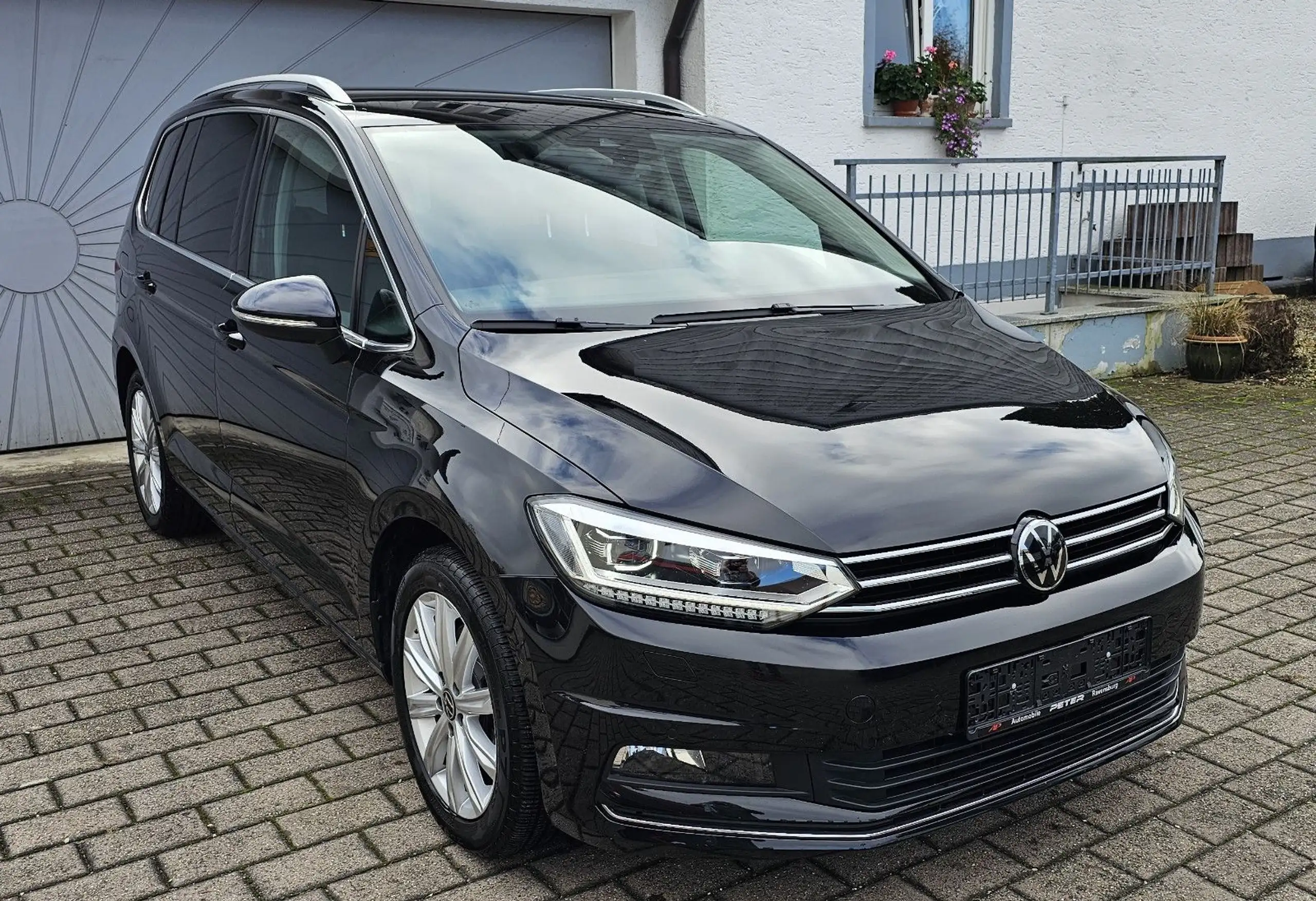 Volkswagen - Touran