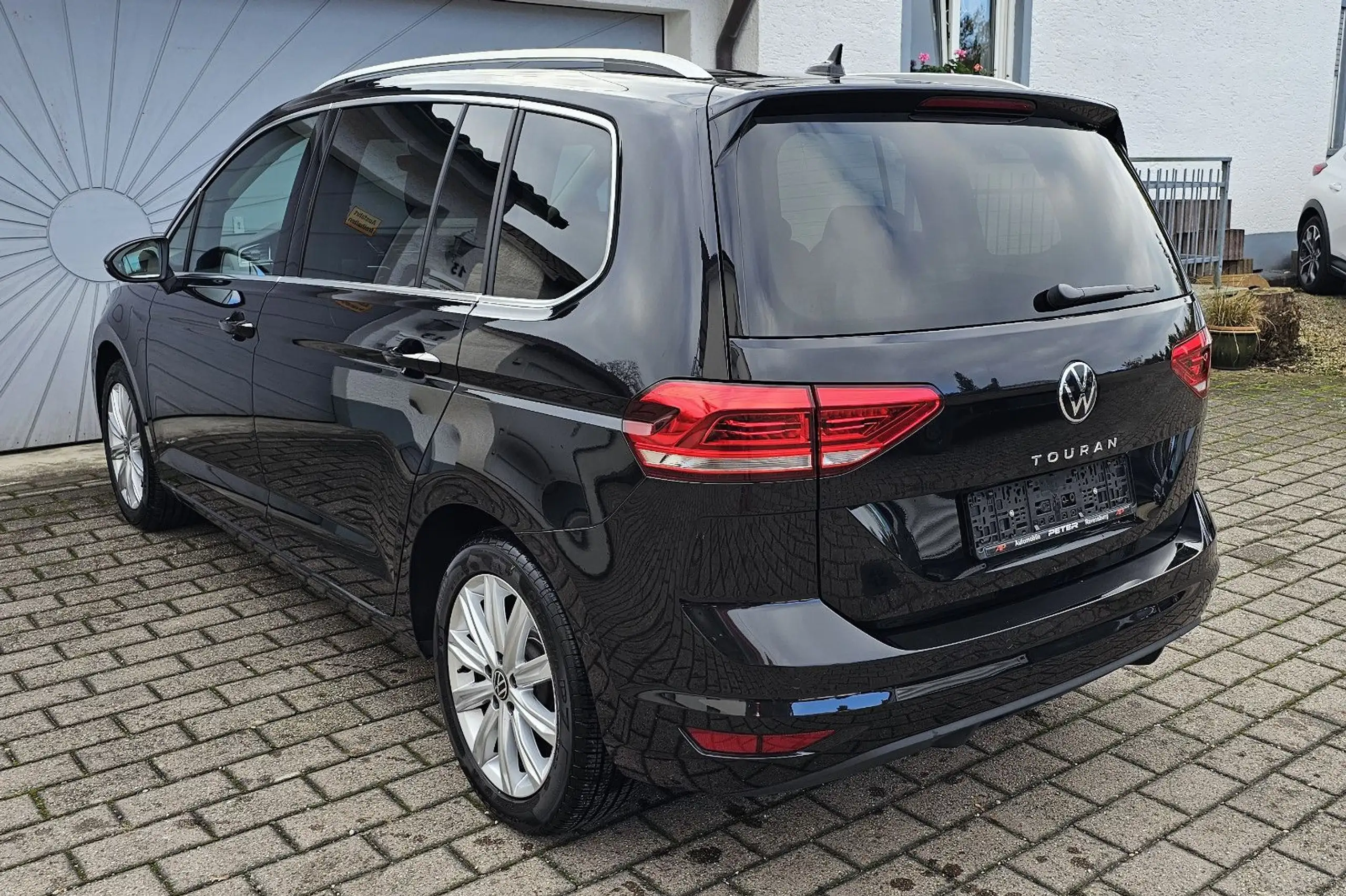 Volkswagen - Touran