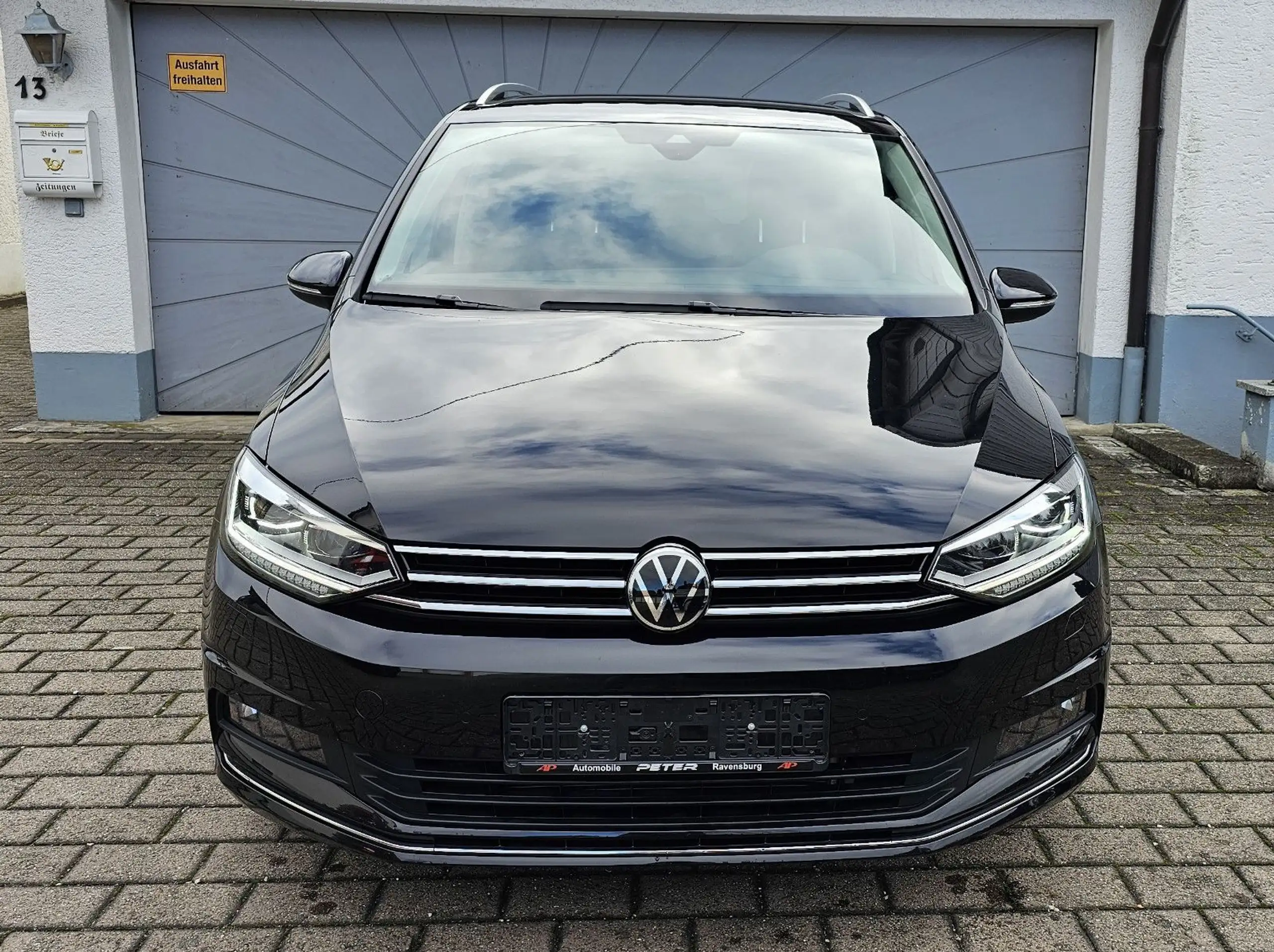 Volkswagen - Touran