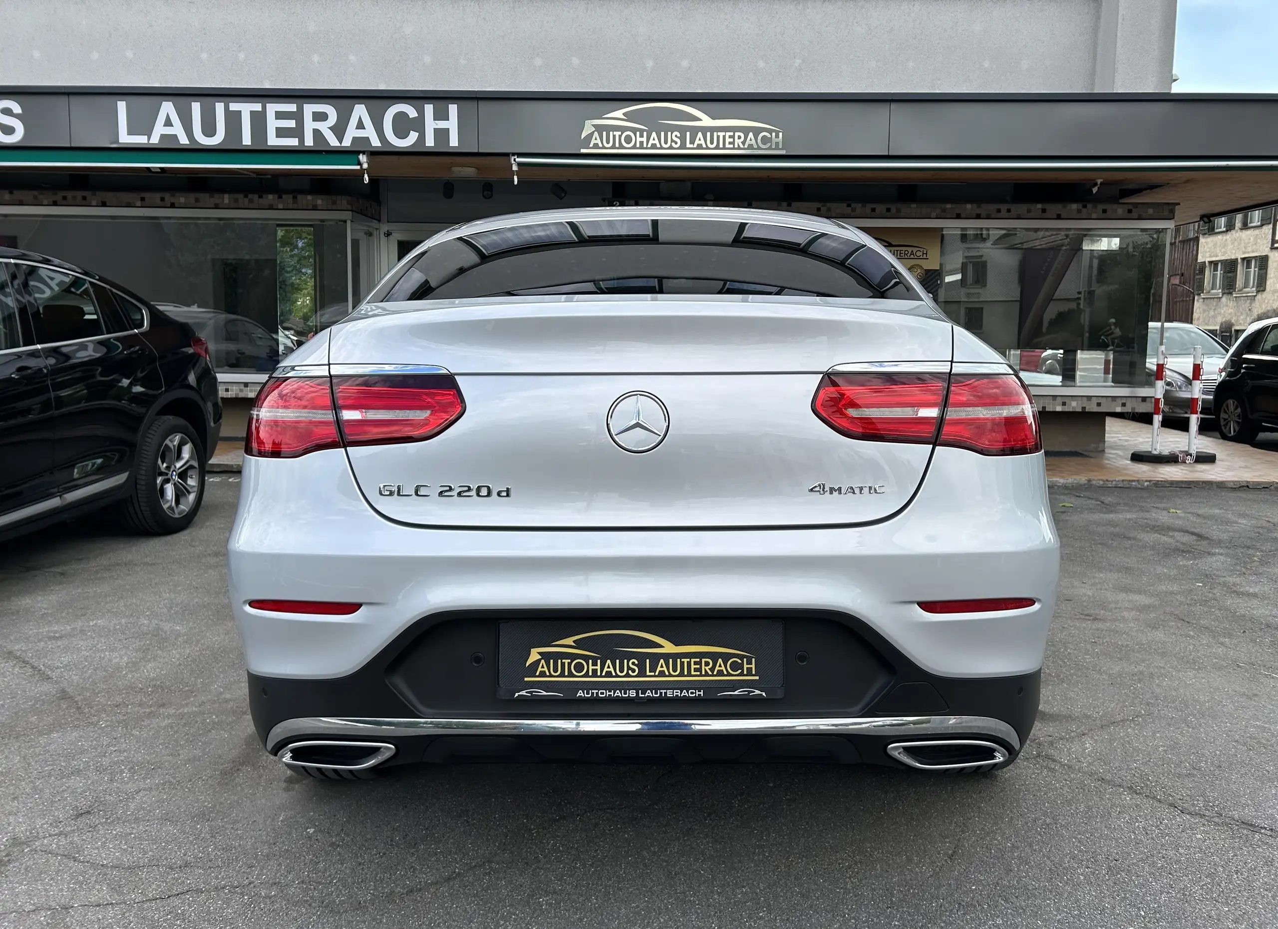 Mercedes-Benz - GLC 220