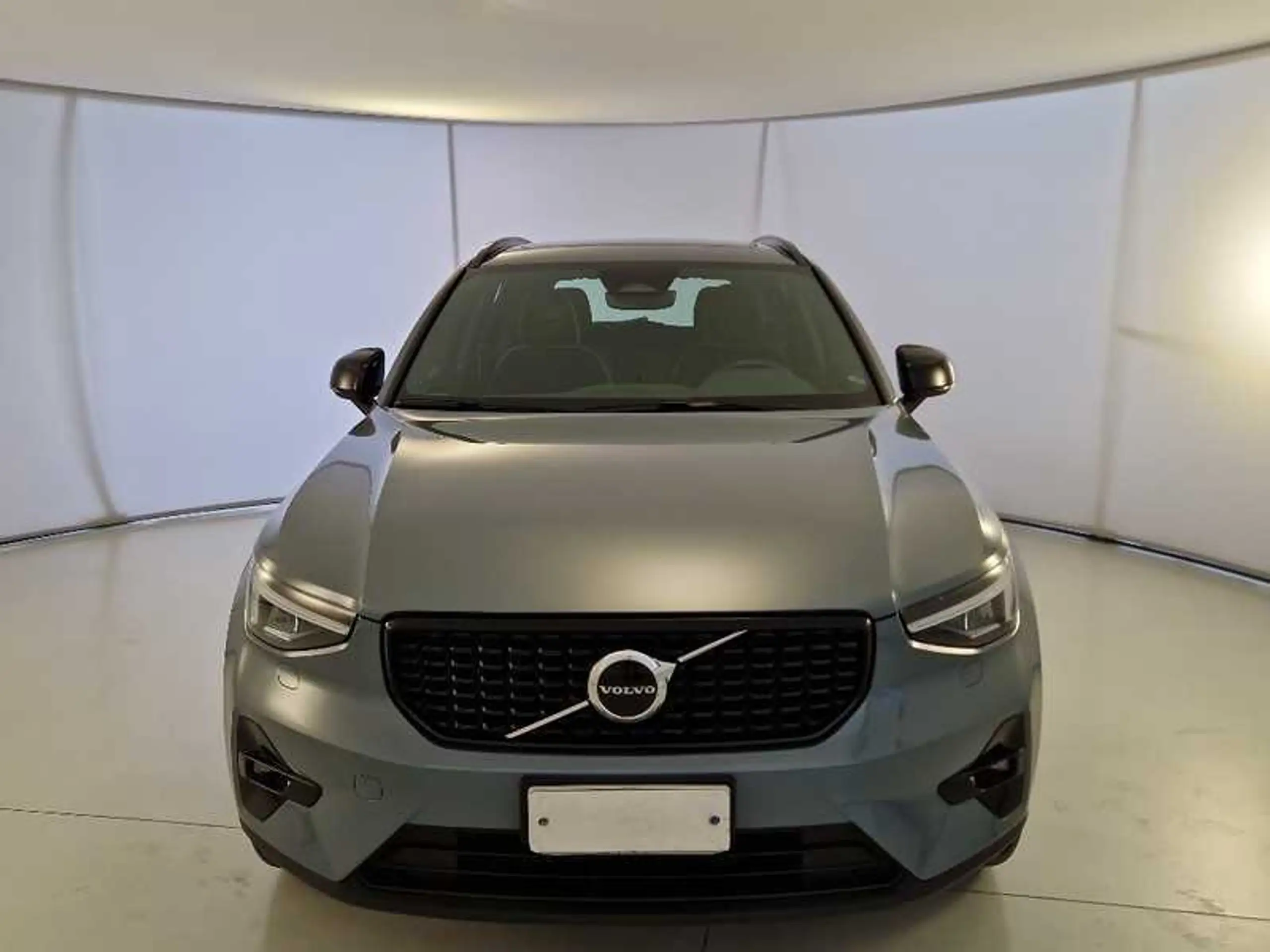 Volvo - XC40