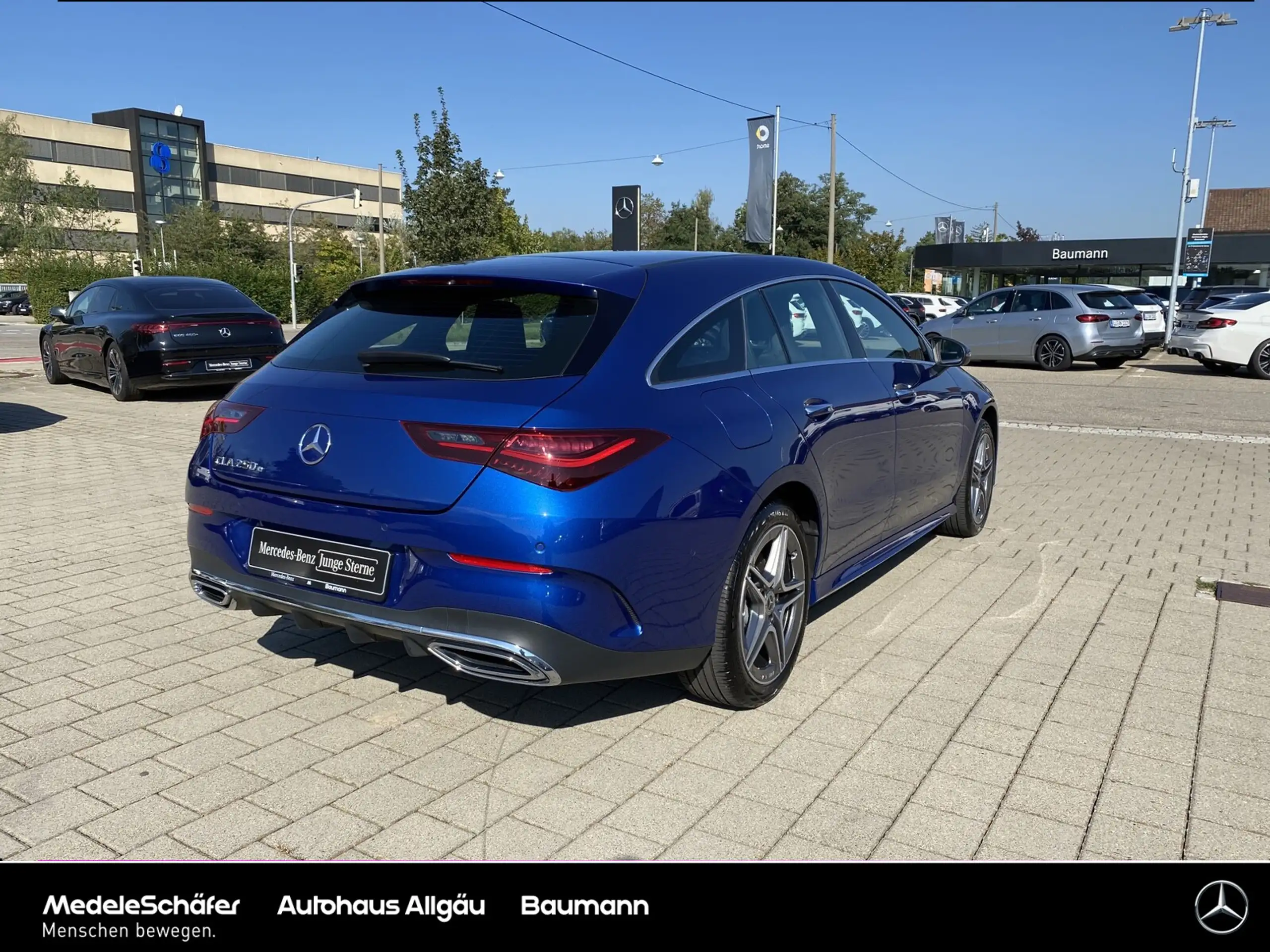 Mercedes-Benz - CLA 250