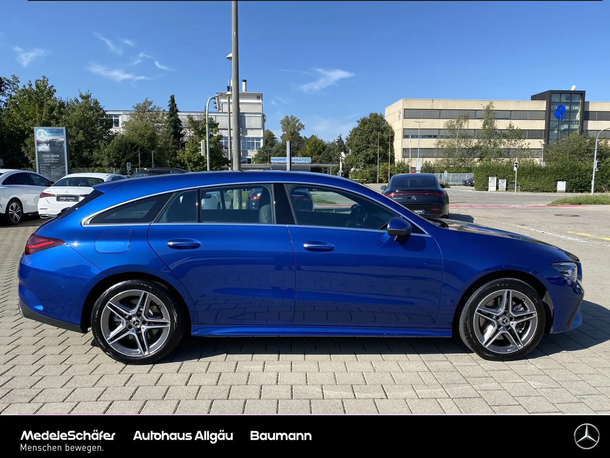 Mercedes-Benz - CLA 250