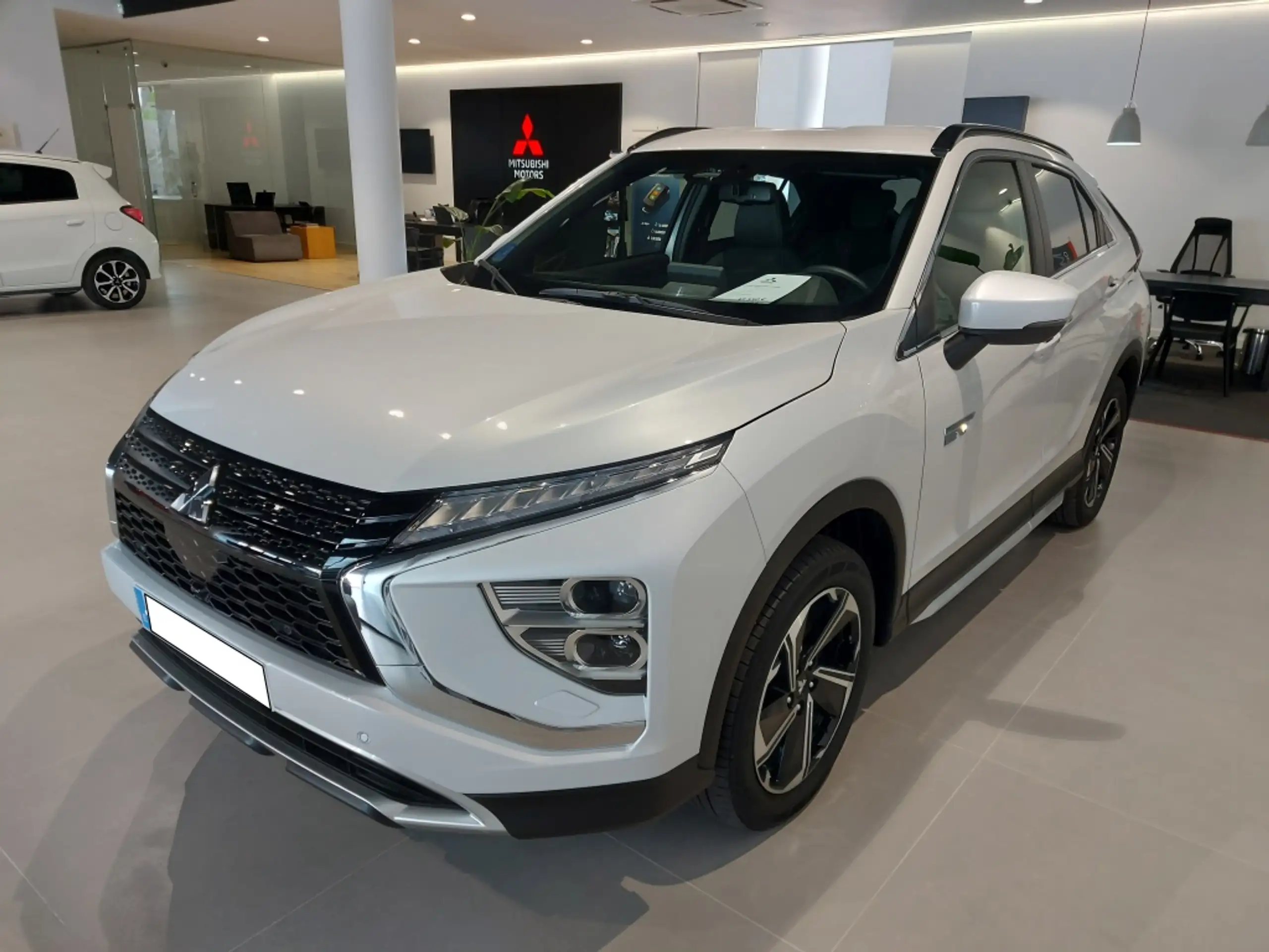 Mitsubishi - Eclipse Cross