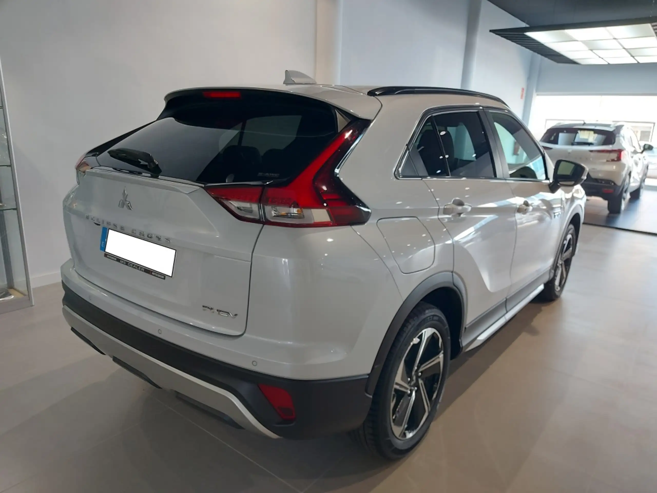 Mitsubishi - Eclipse Cross