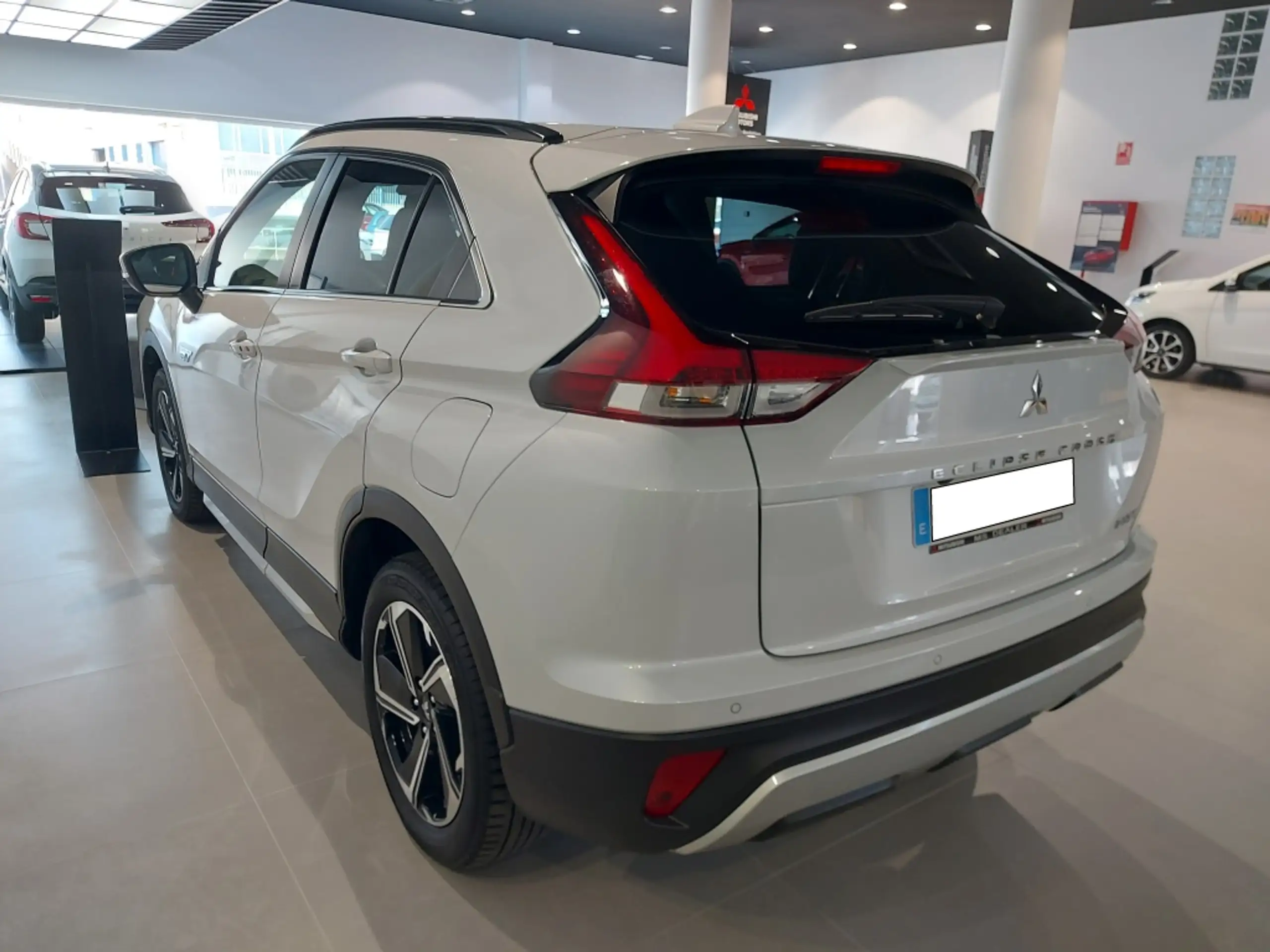 Mitsubishi - Eclipse Cross