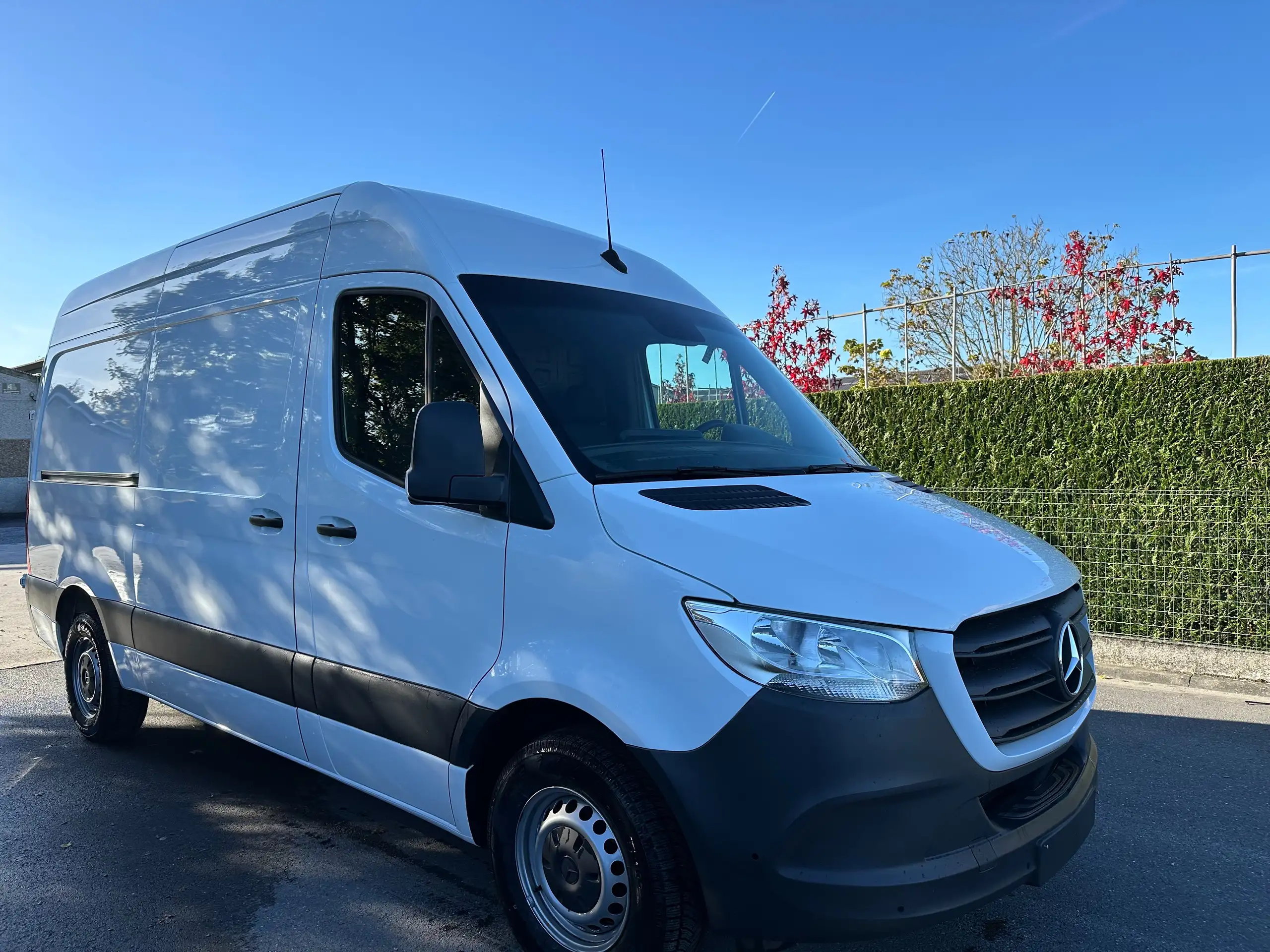 Mercedes-Benz - Sprinter