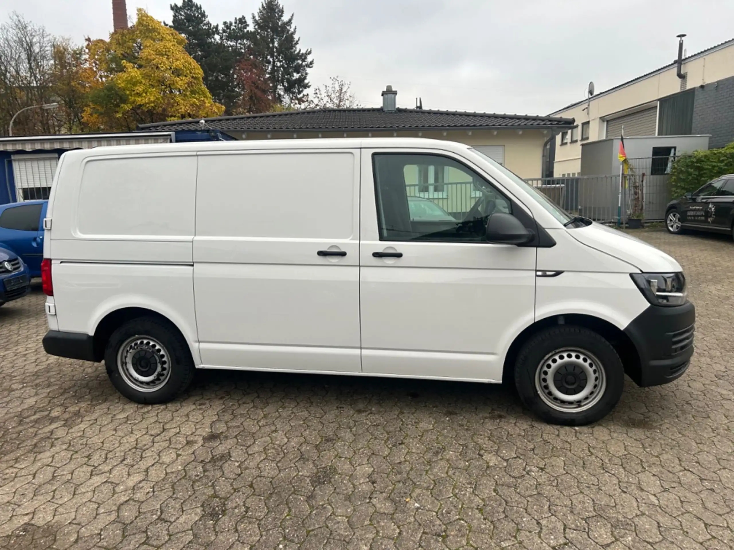 Volkswagen - T6 Transporter