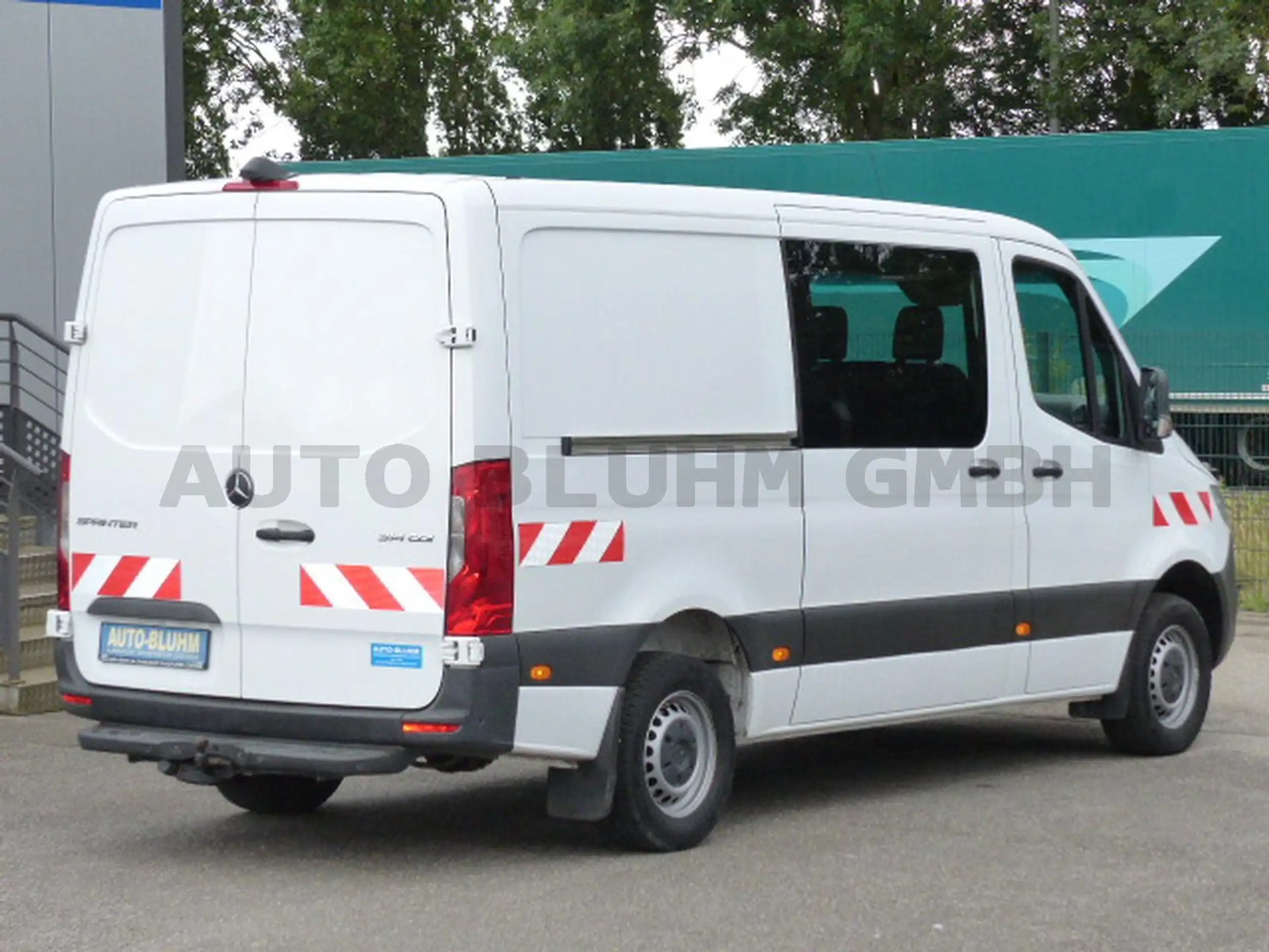 Mercedes-Benz - Sprinter