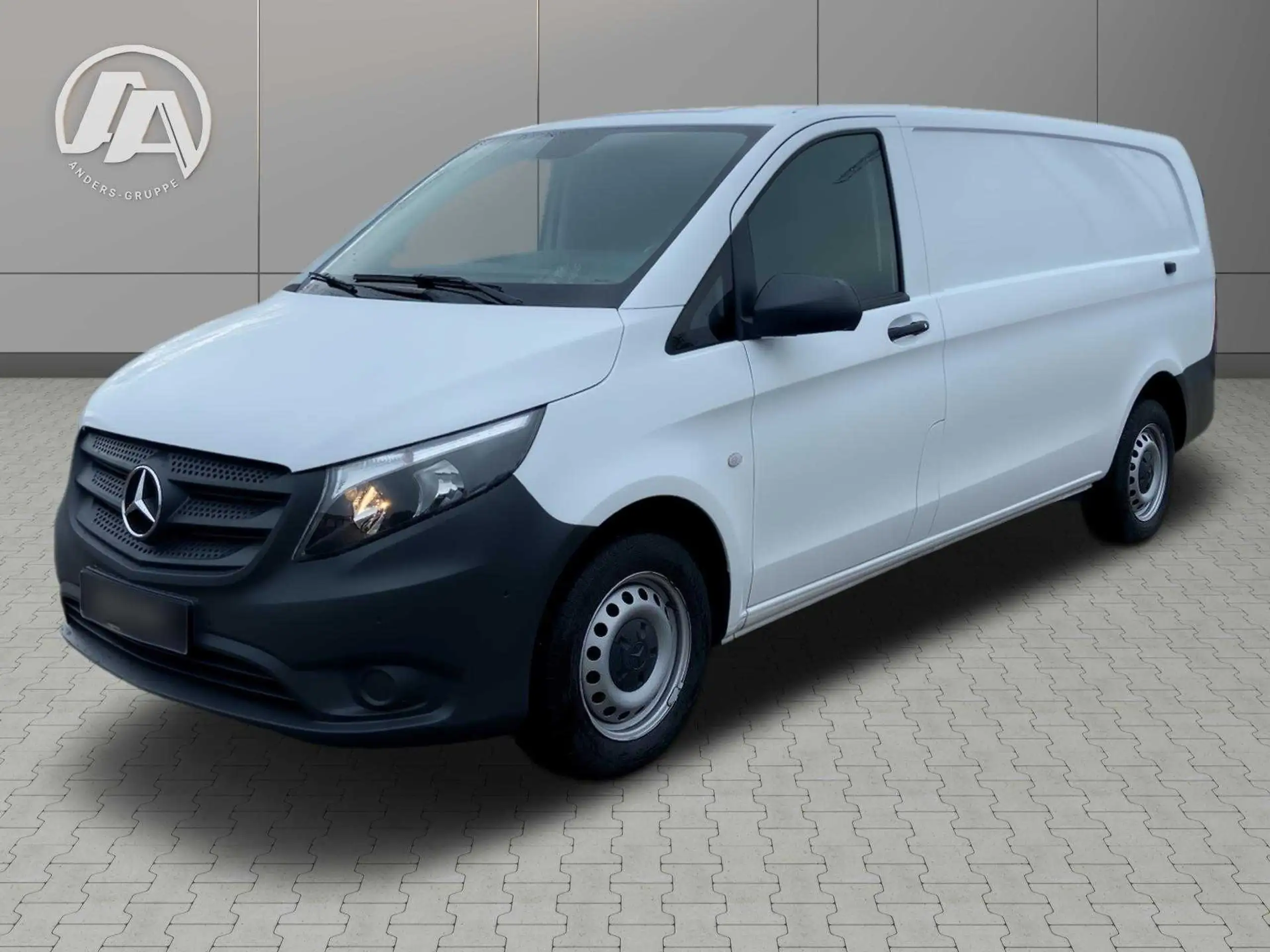 Mercedes-Benz - Vito