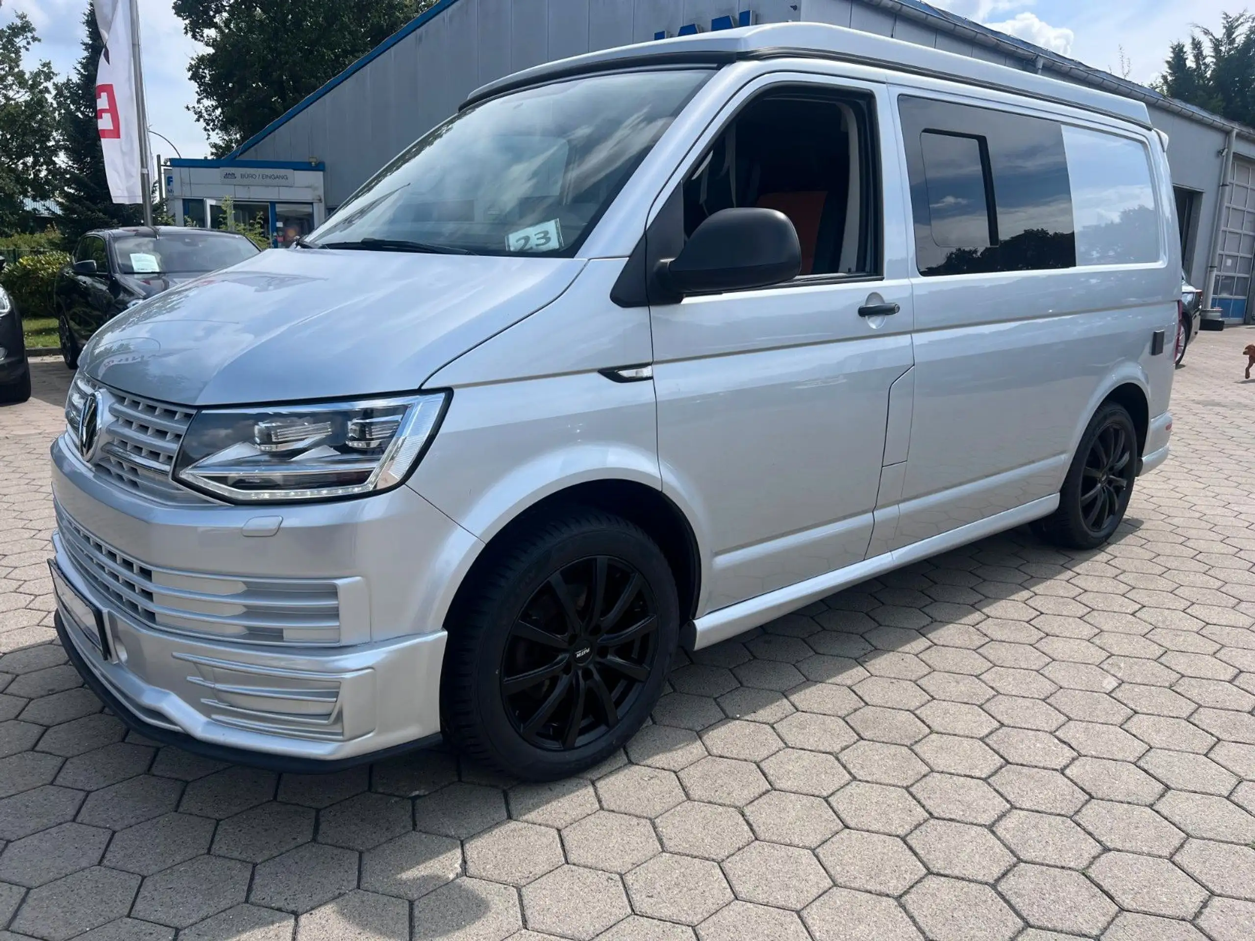 Volkswagen - T6 California