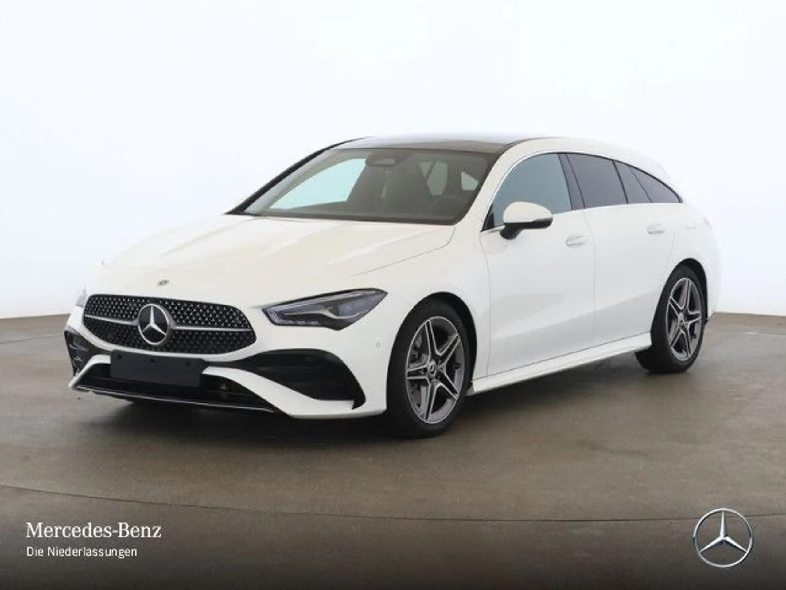 Mercedes-Benz - CLA 200