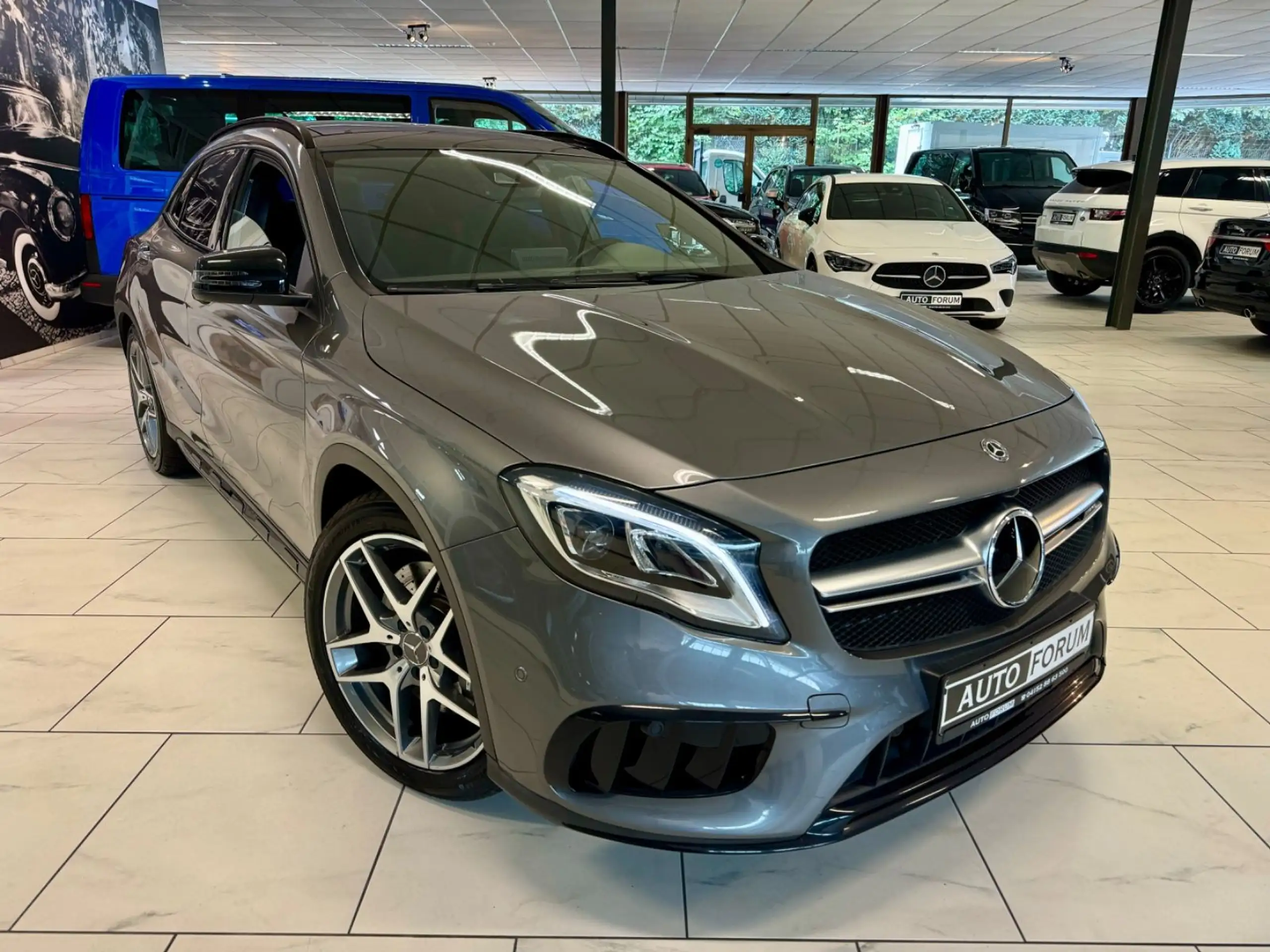 Mercedes-Benz - GLA 45 AMG