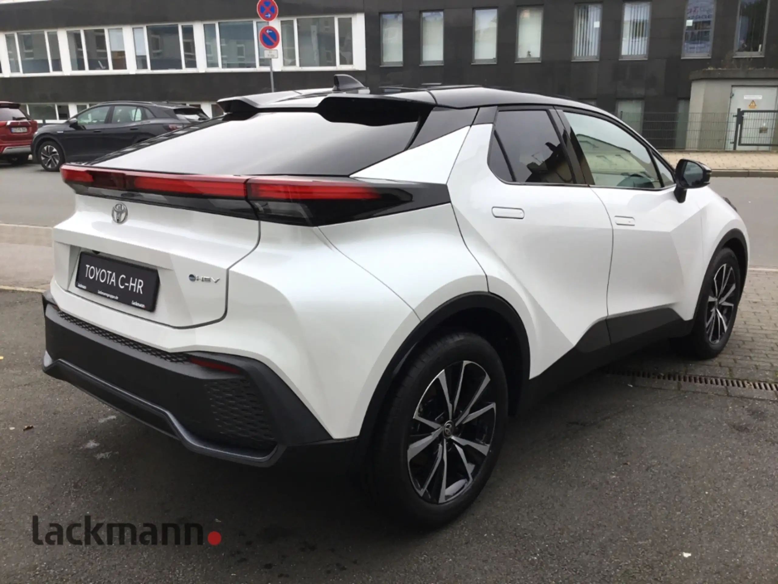 Toyota - C-HR