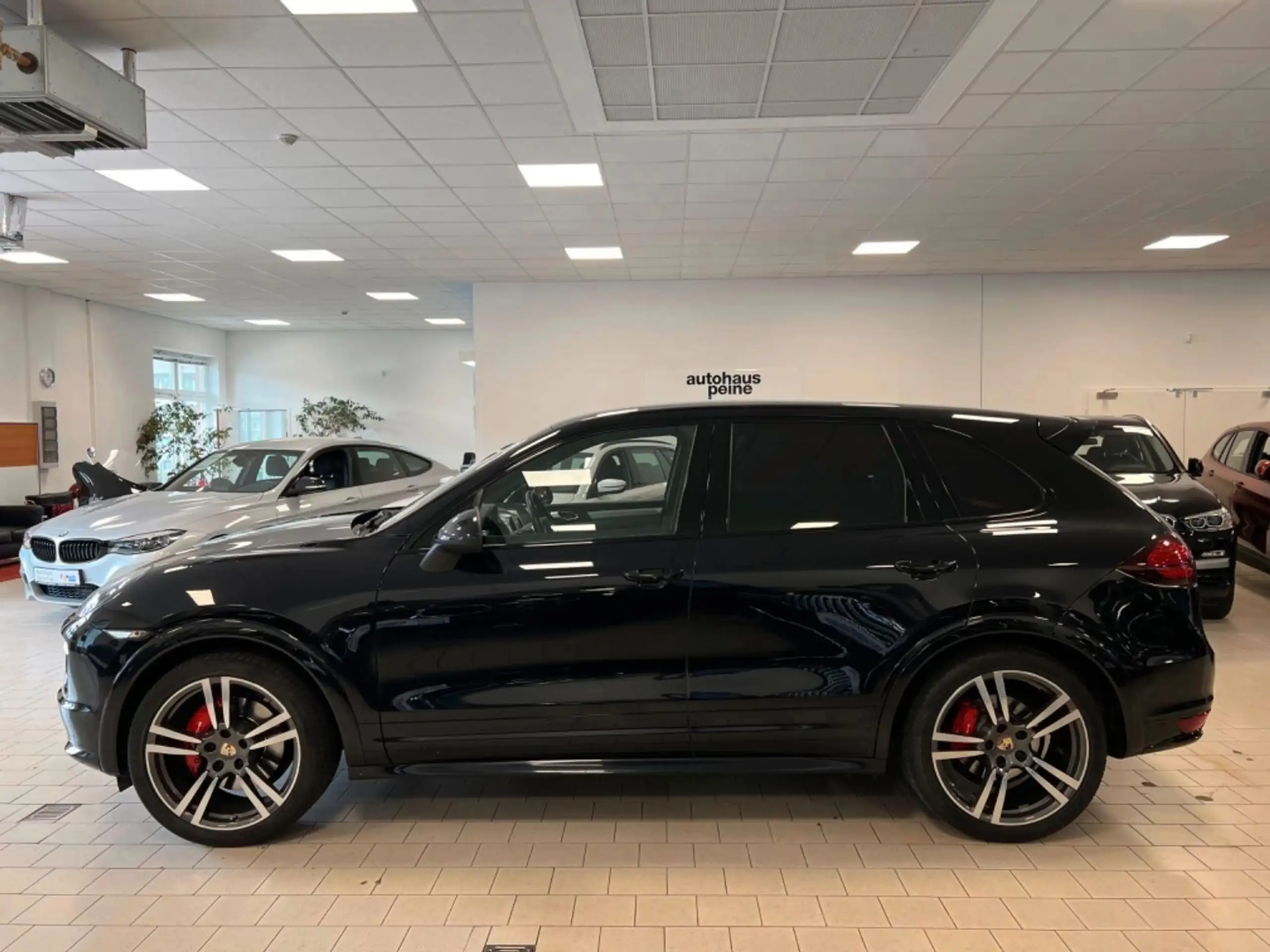 Porsche - Cayenne