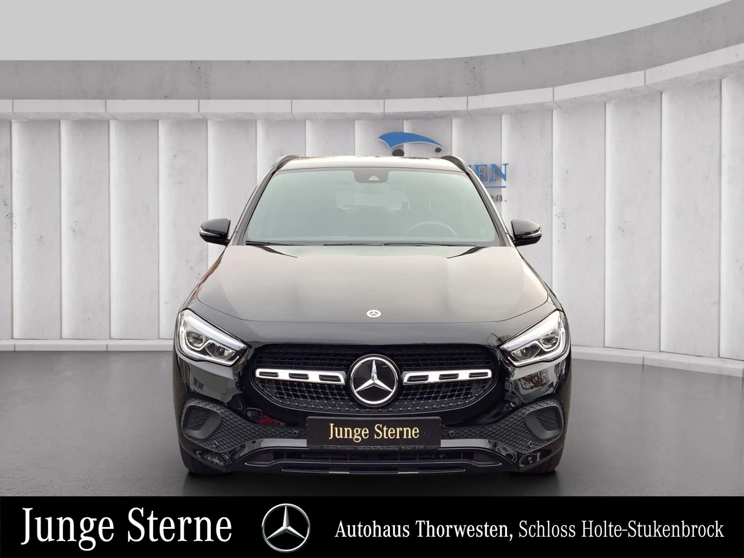 Mercedes-Benz - GLA 250