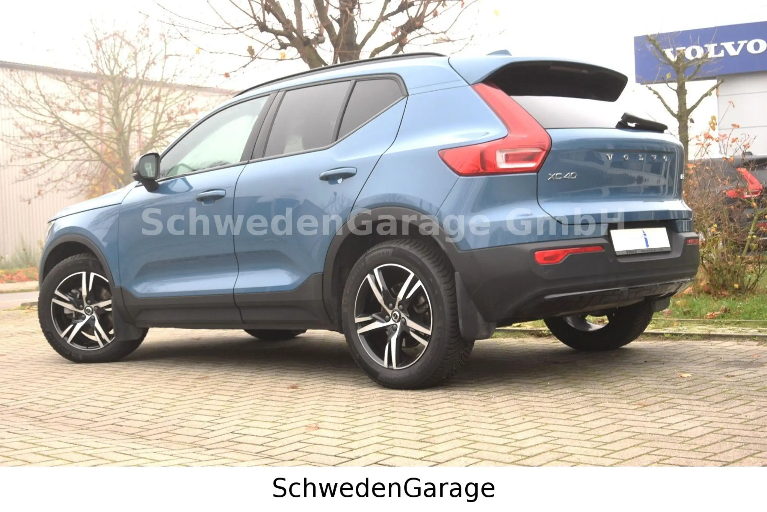 Volvo - XC40