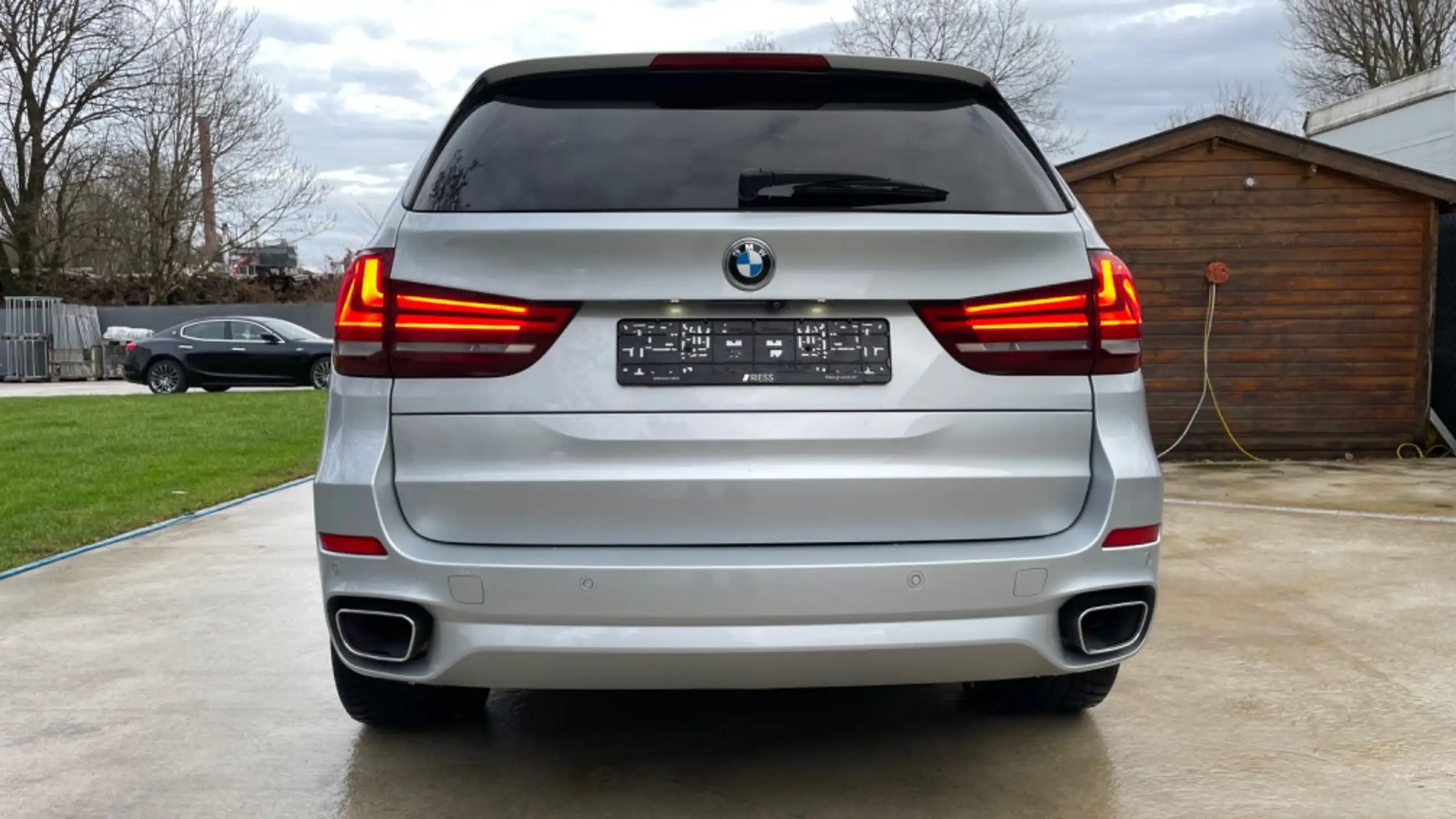 BMW - X5