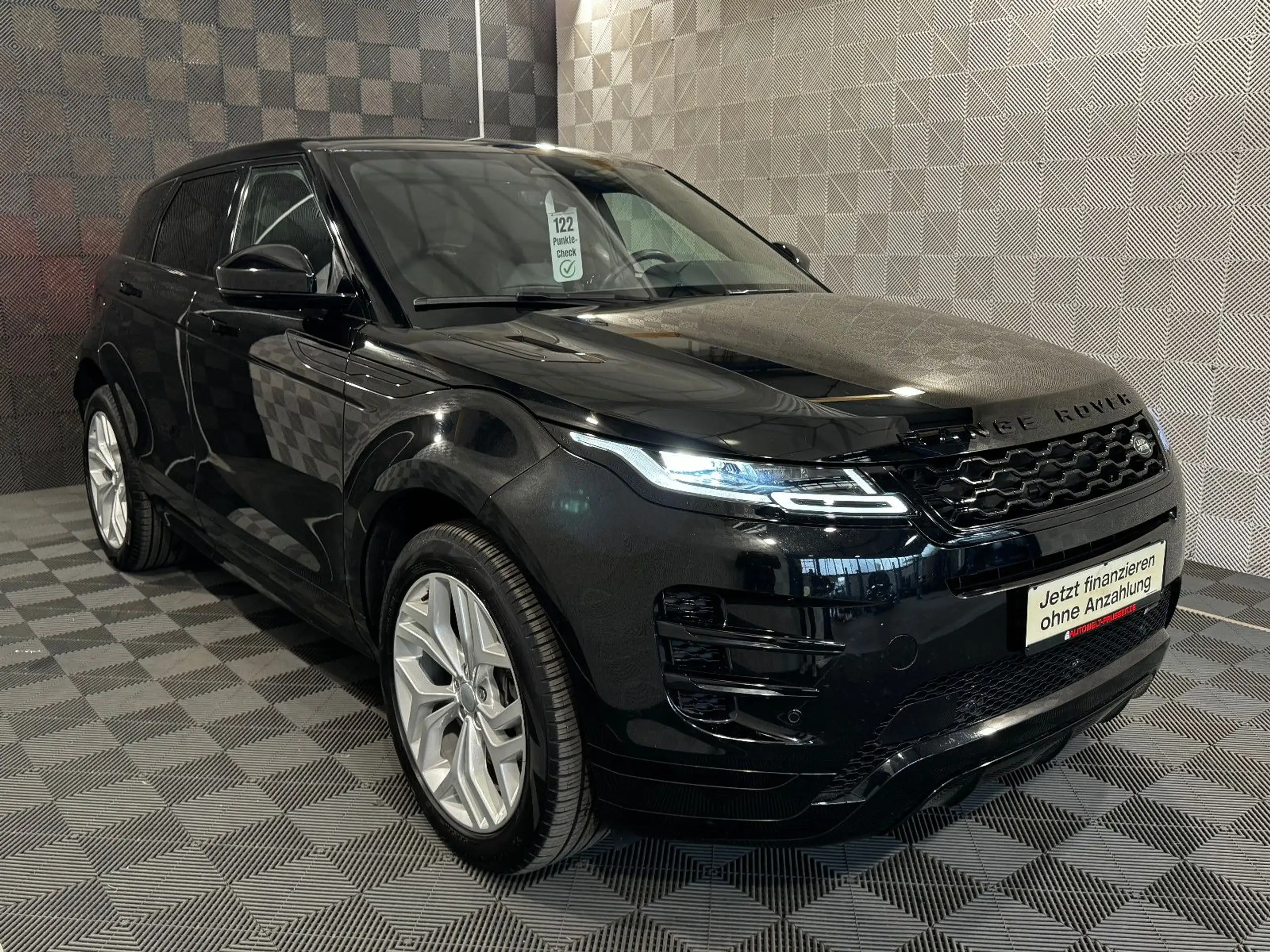 Land Rover - Range Rover Evoque