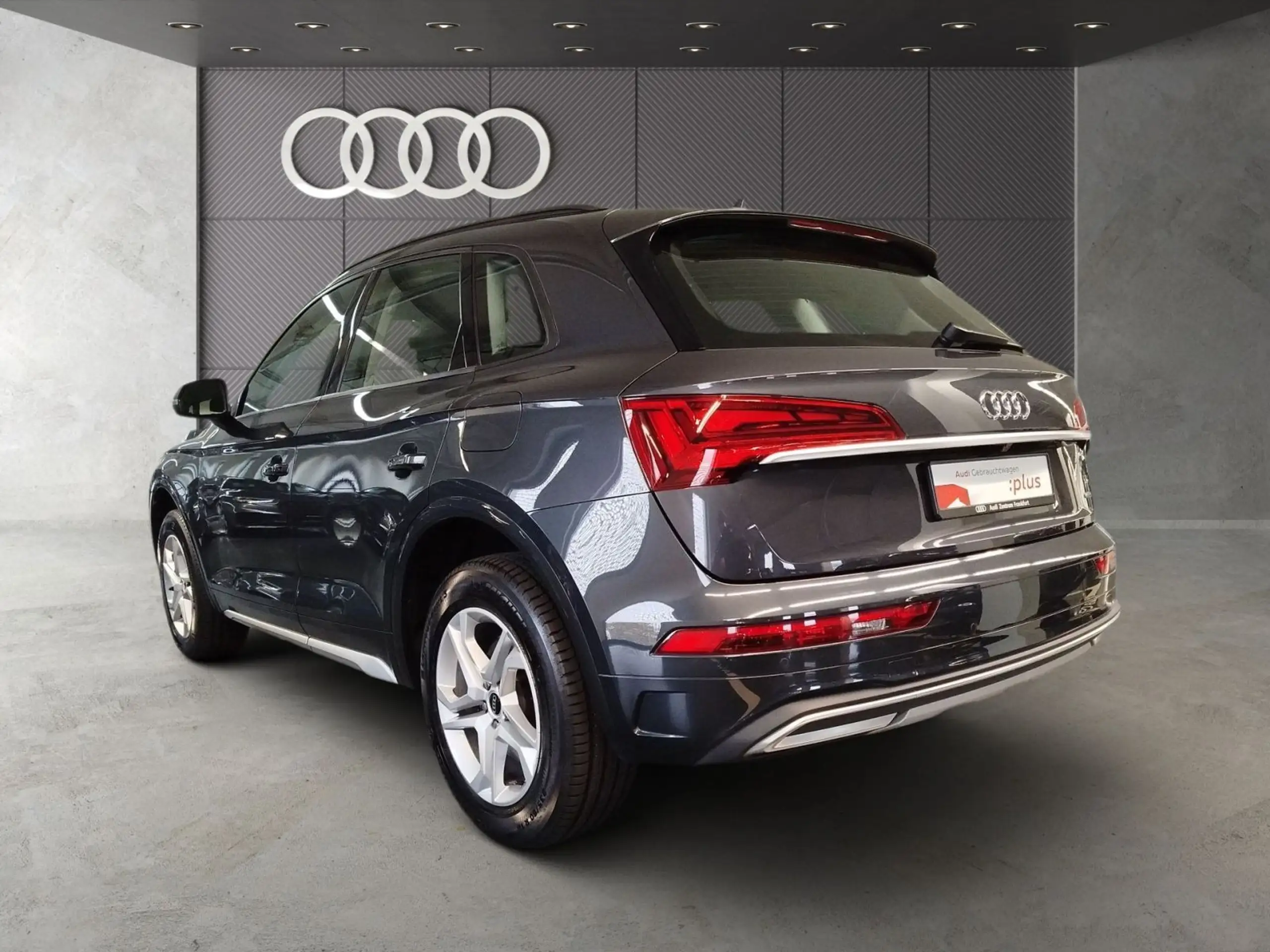 Audi - Q5