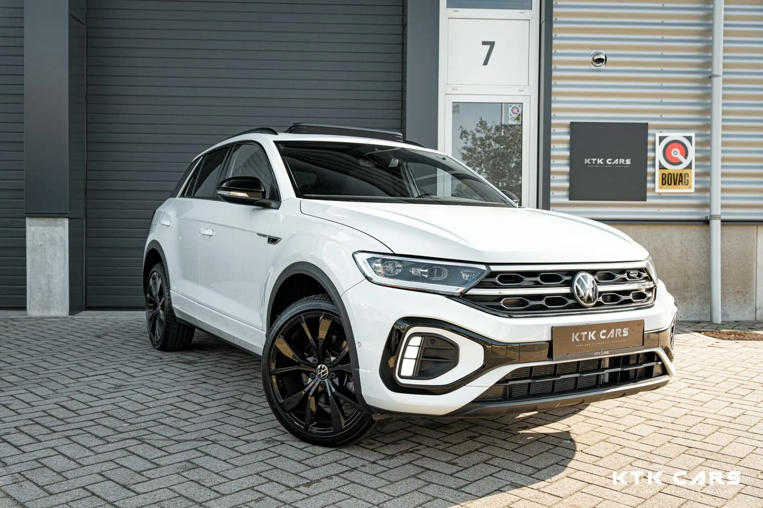 Volkswagen - T-Roc