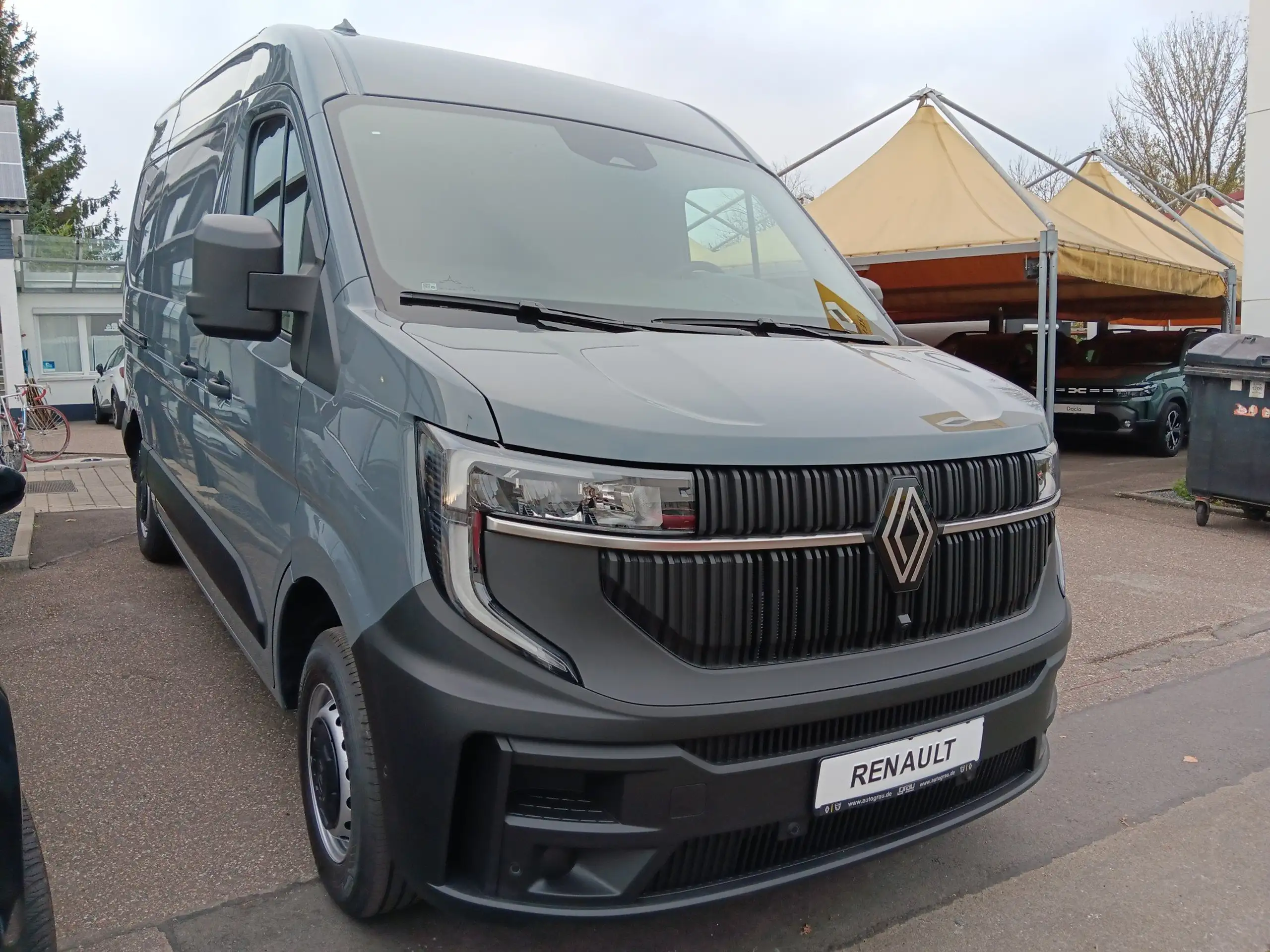 Renault - Master