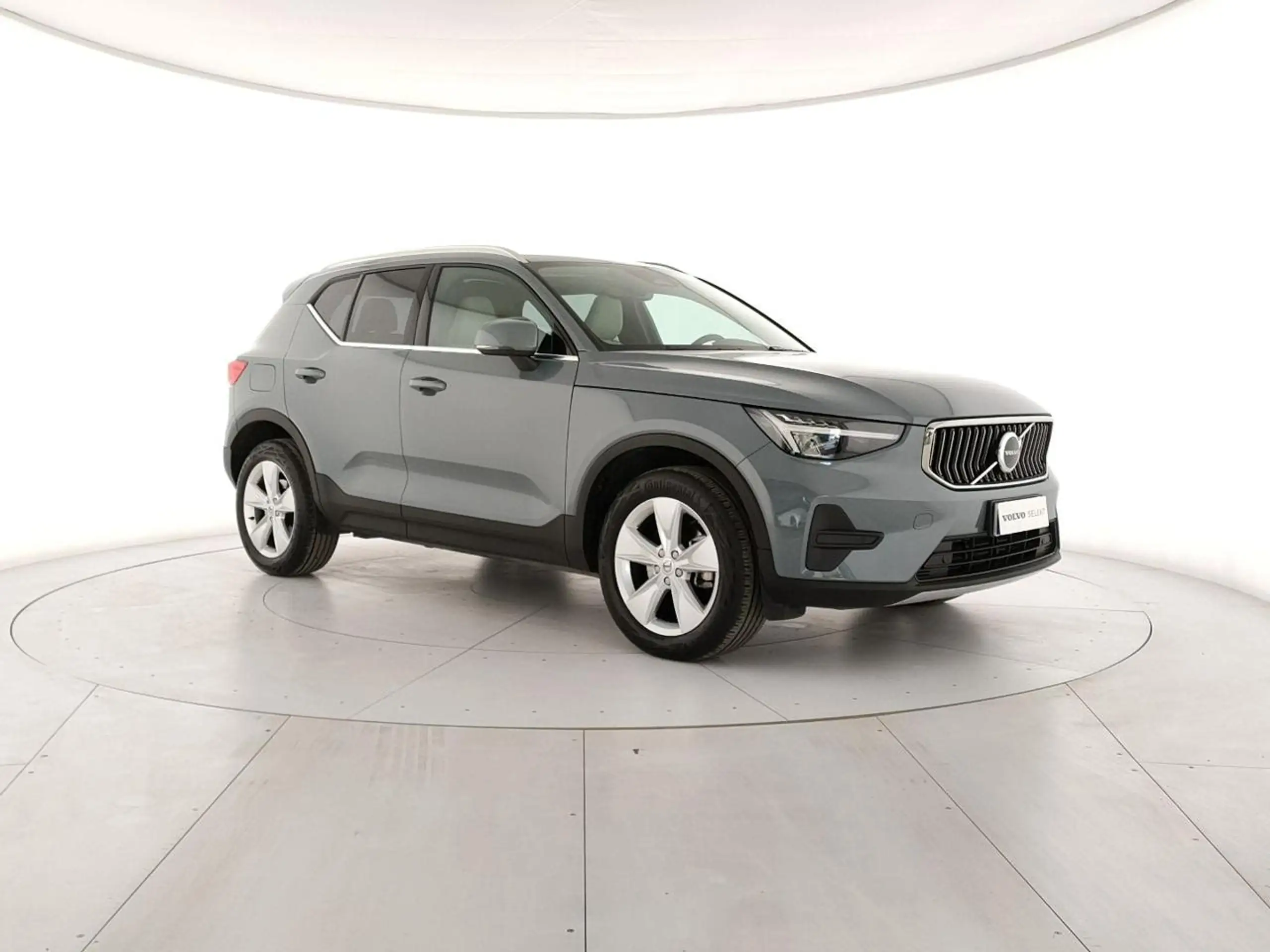 Volvo - XC40