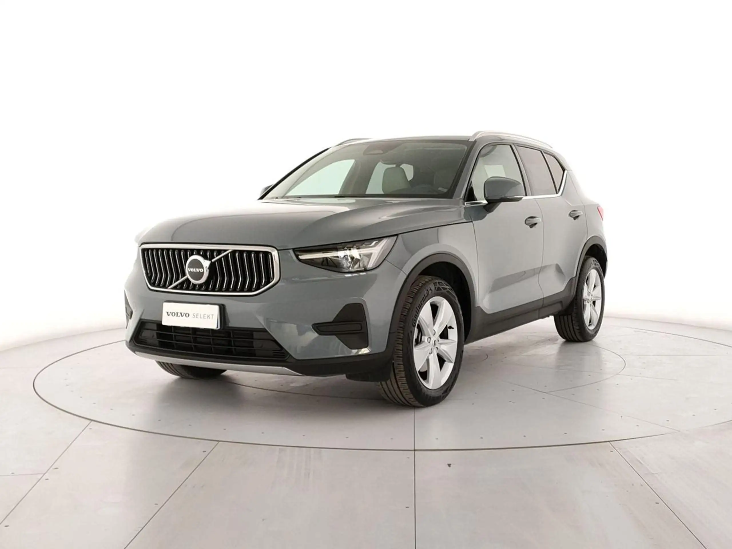 Volvo - XC40