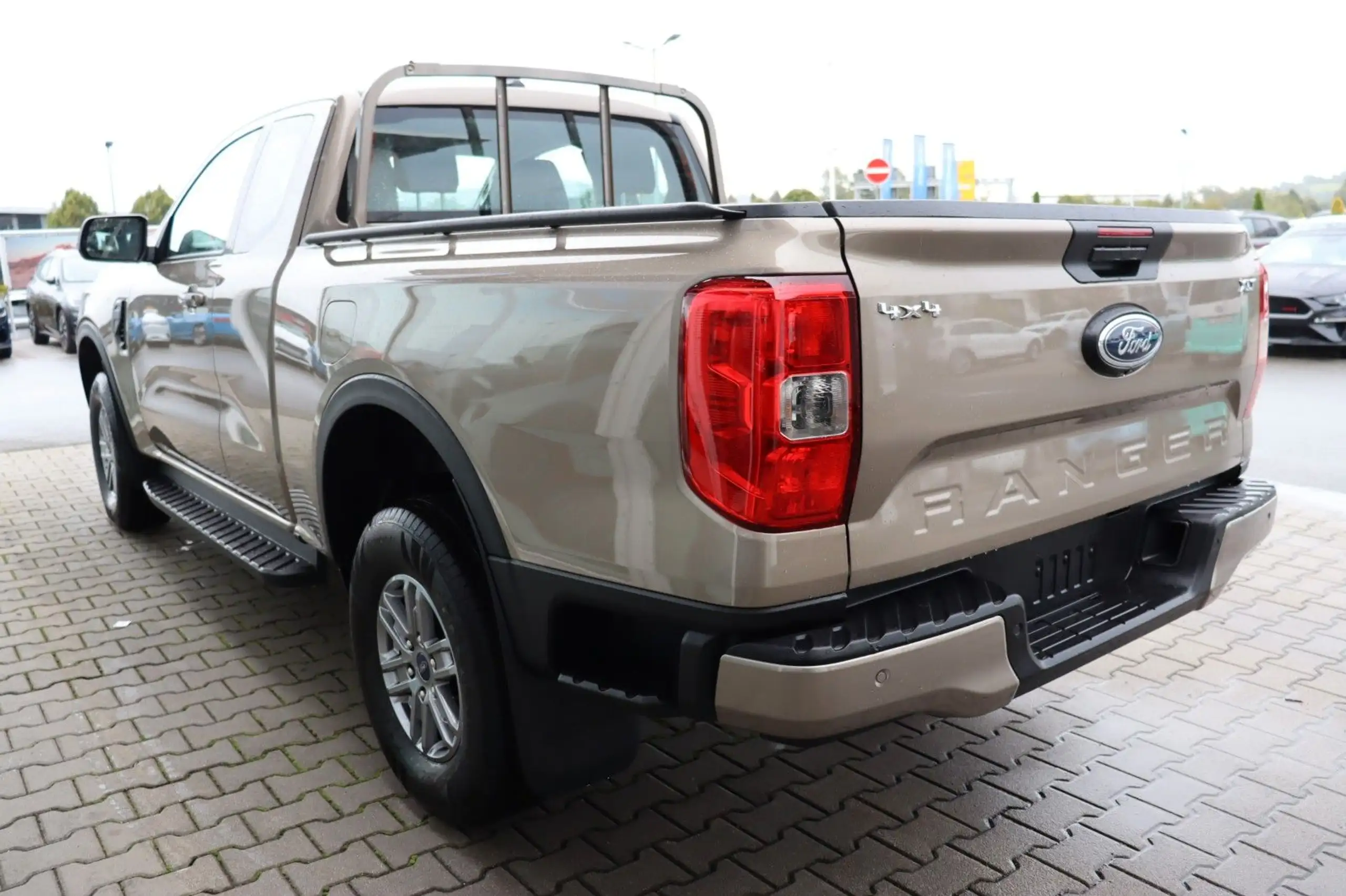 Ford - Ranger