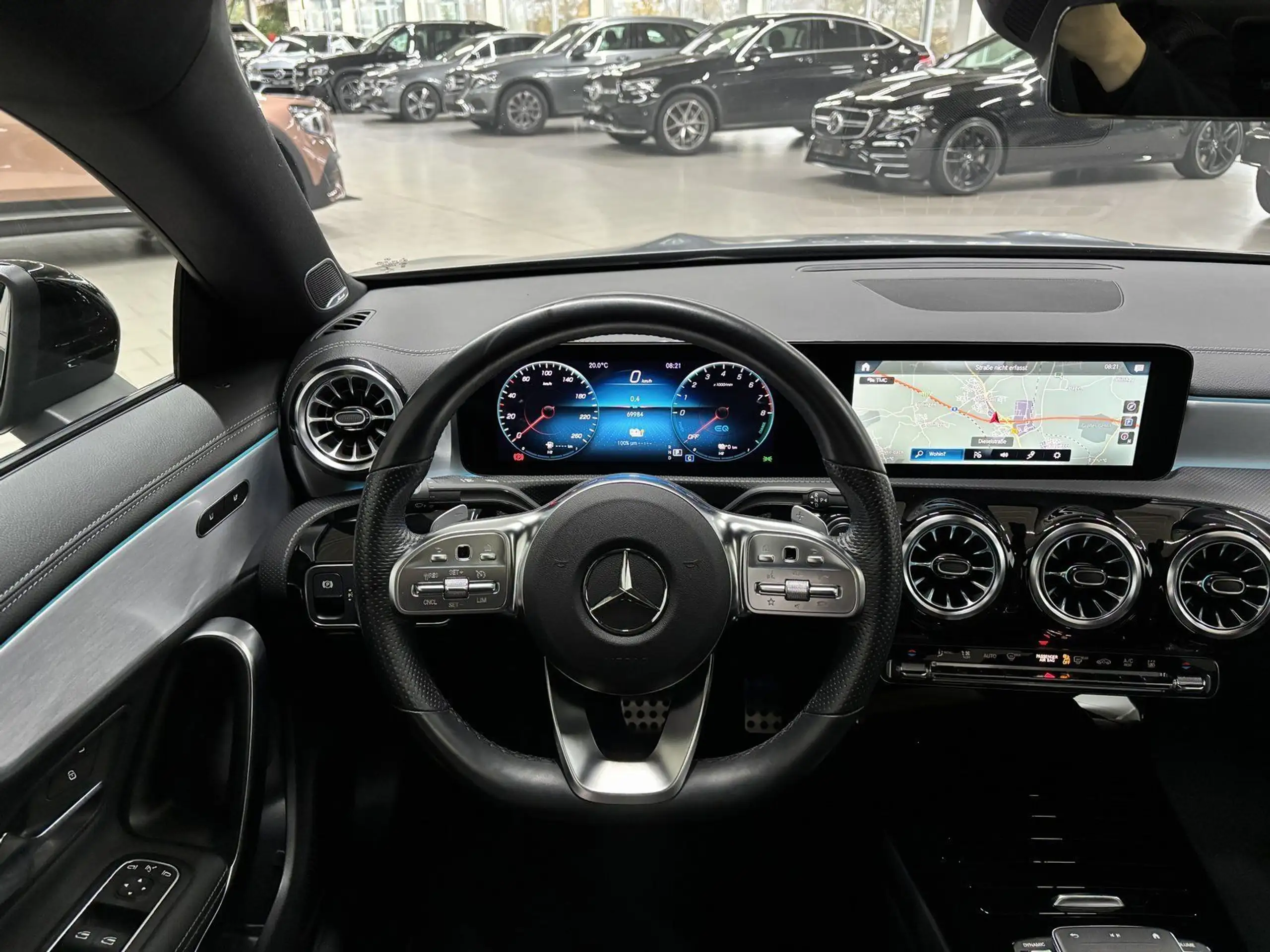 Mercedes-Benz - CLA 250