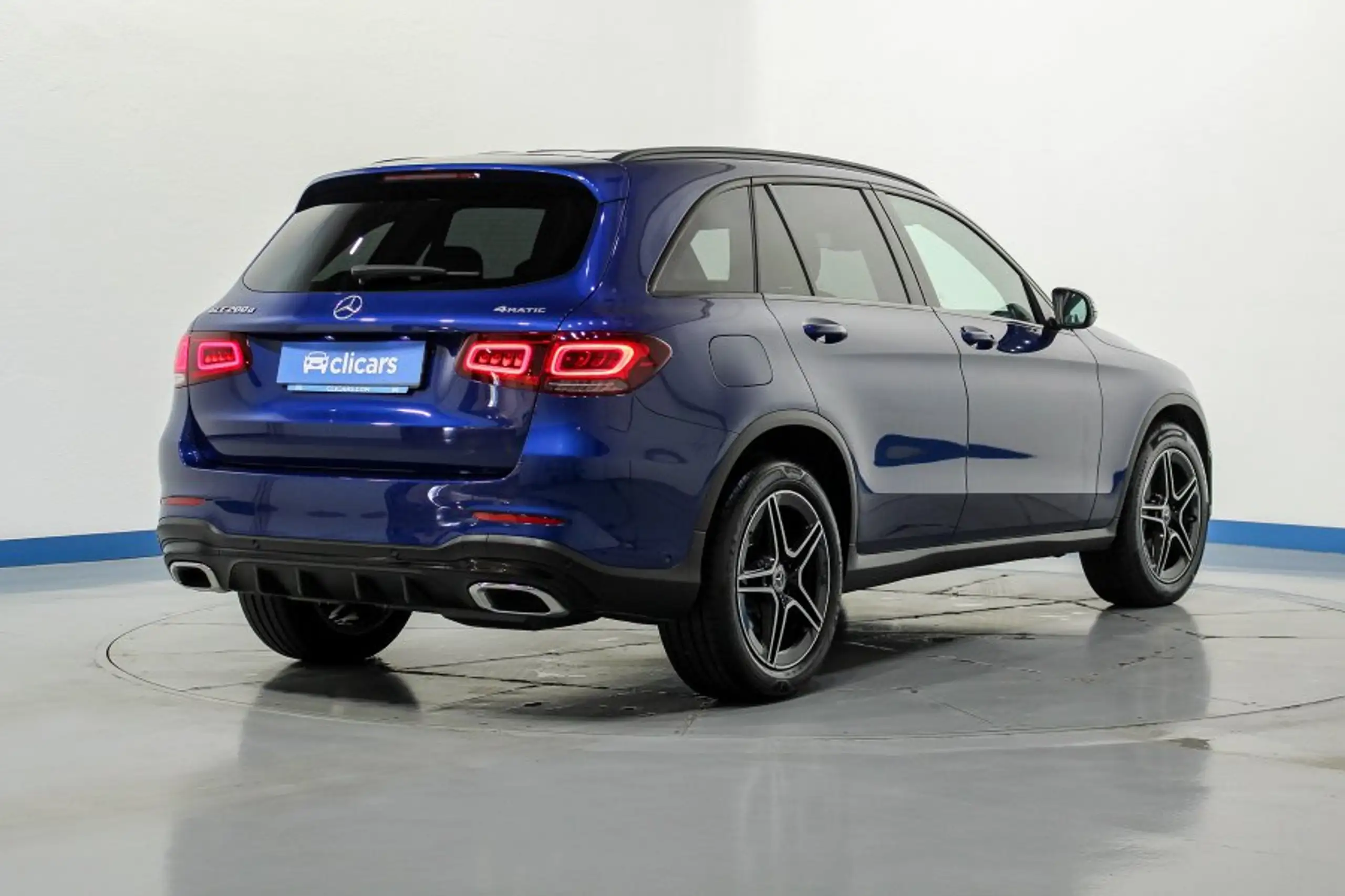 Mercedes-Benz - GLC 200