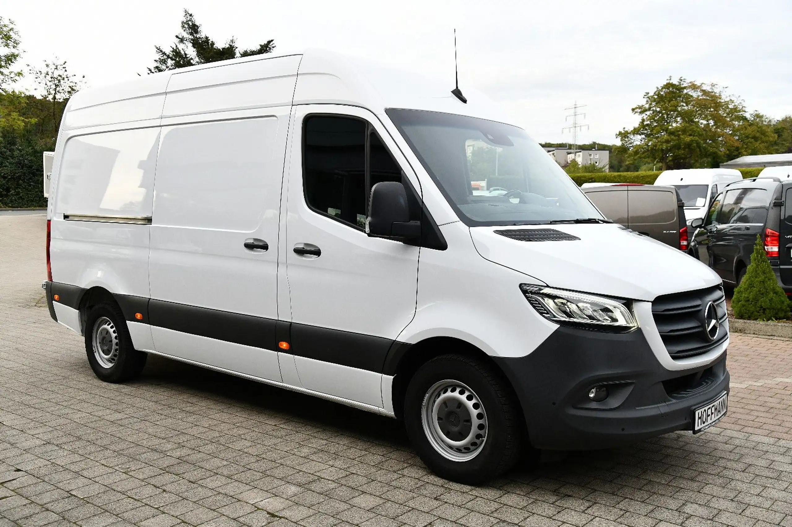 Mercedes-Benz - Sprinter