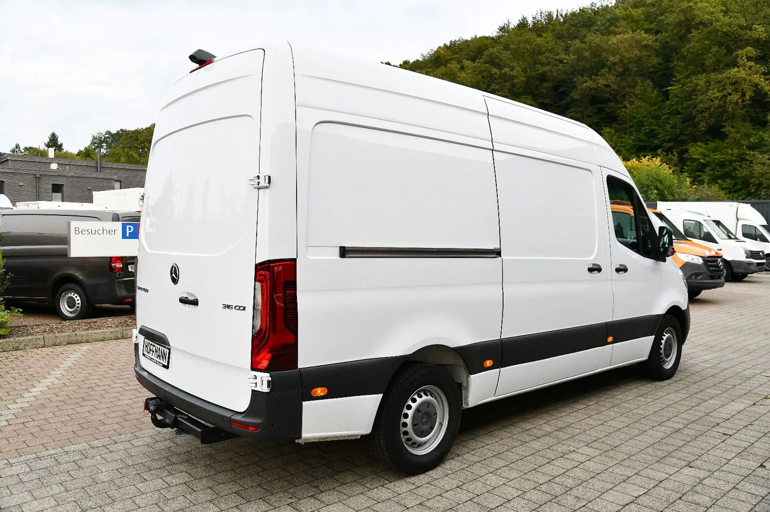 Mercedes-Benz - Sprinter