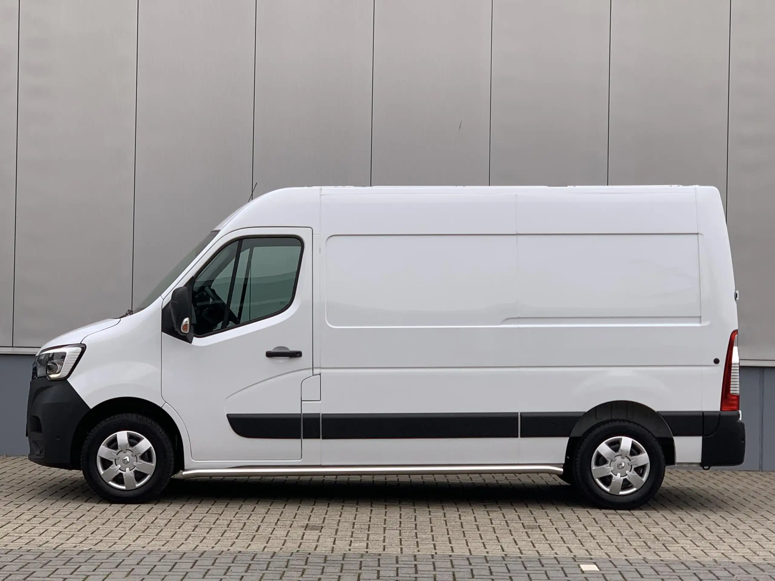 Renault - Master