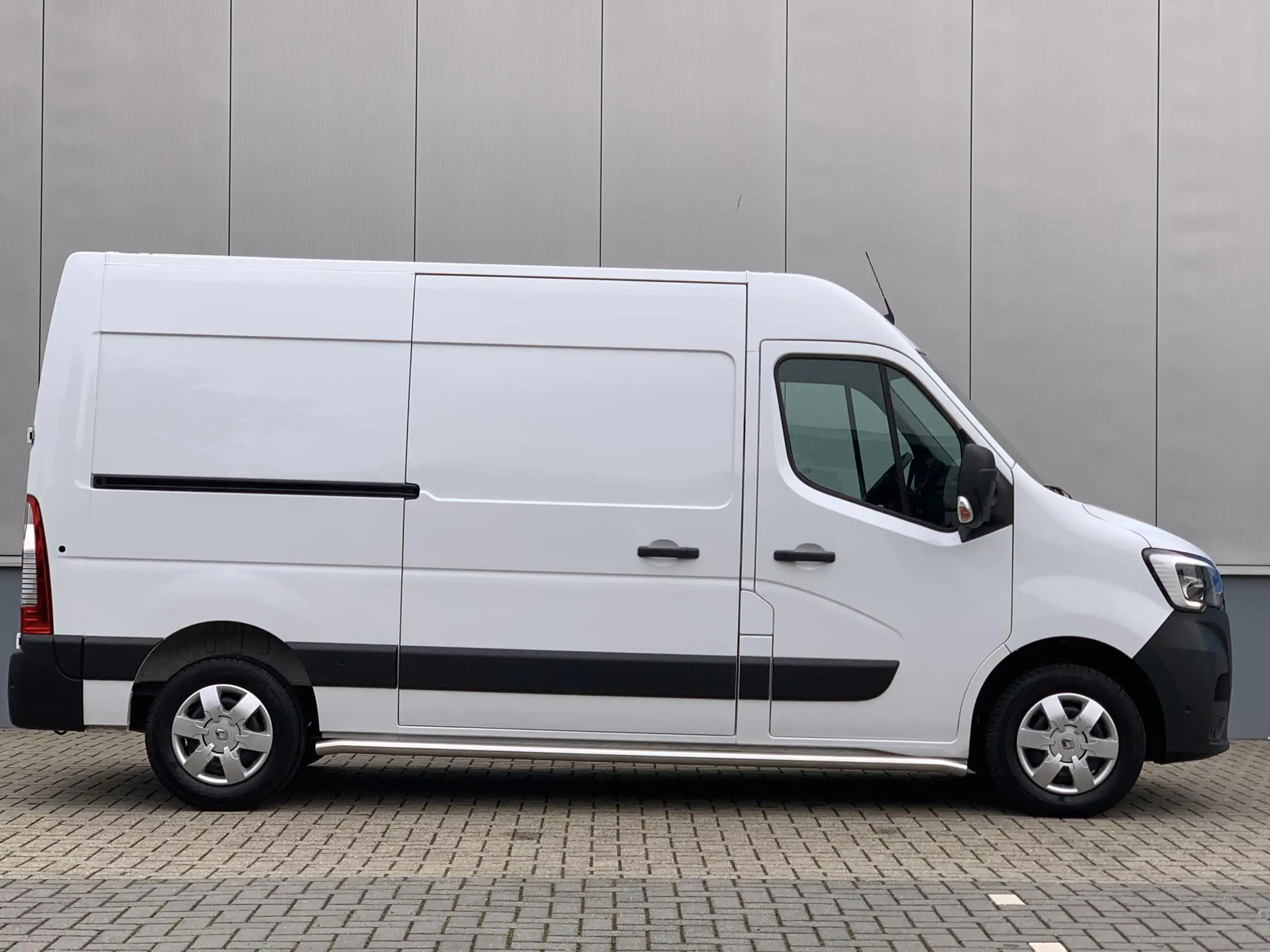 Renault - Master