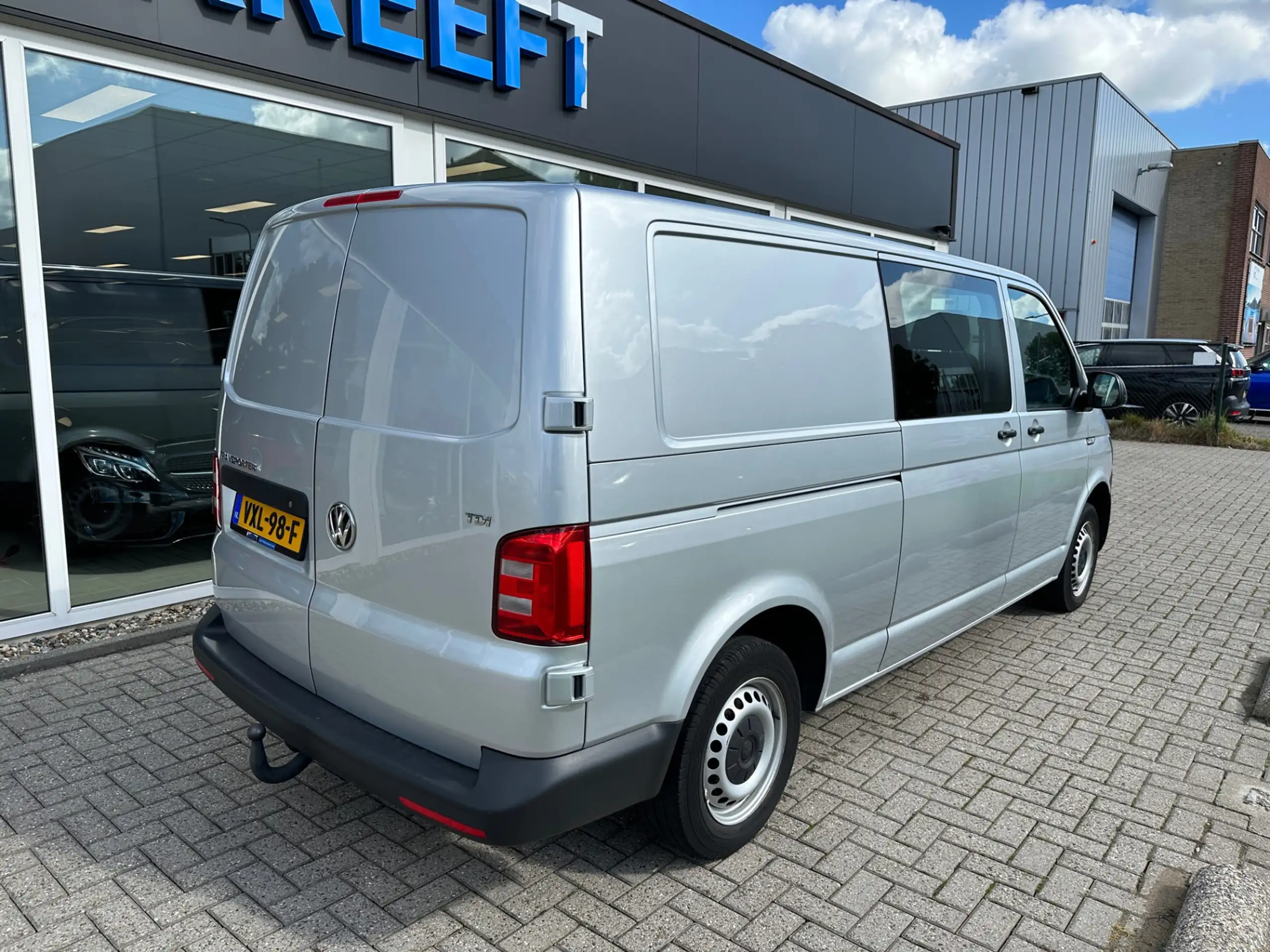 Volkswagen - T6 Transporter