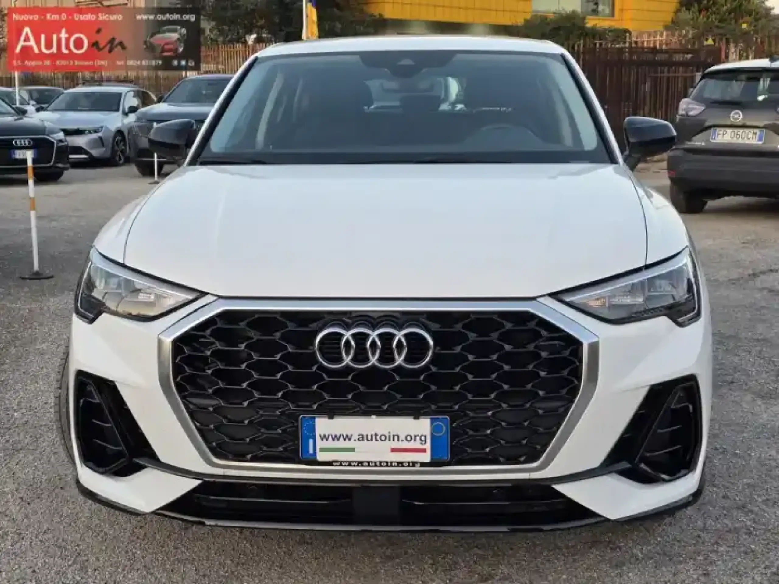 Audi - Q3