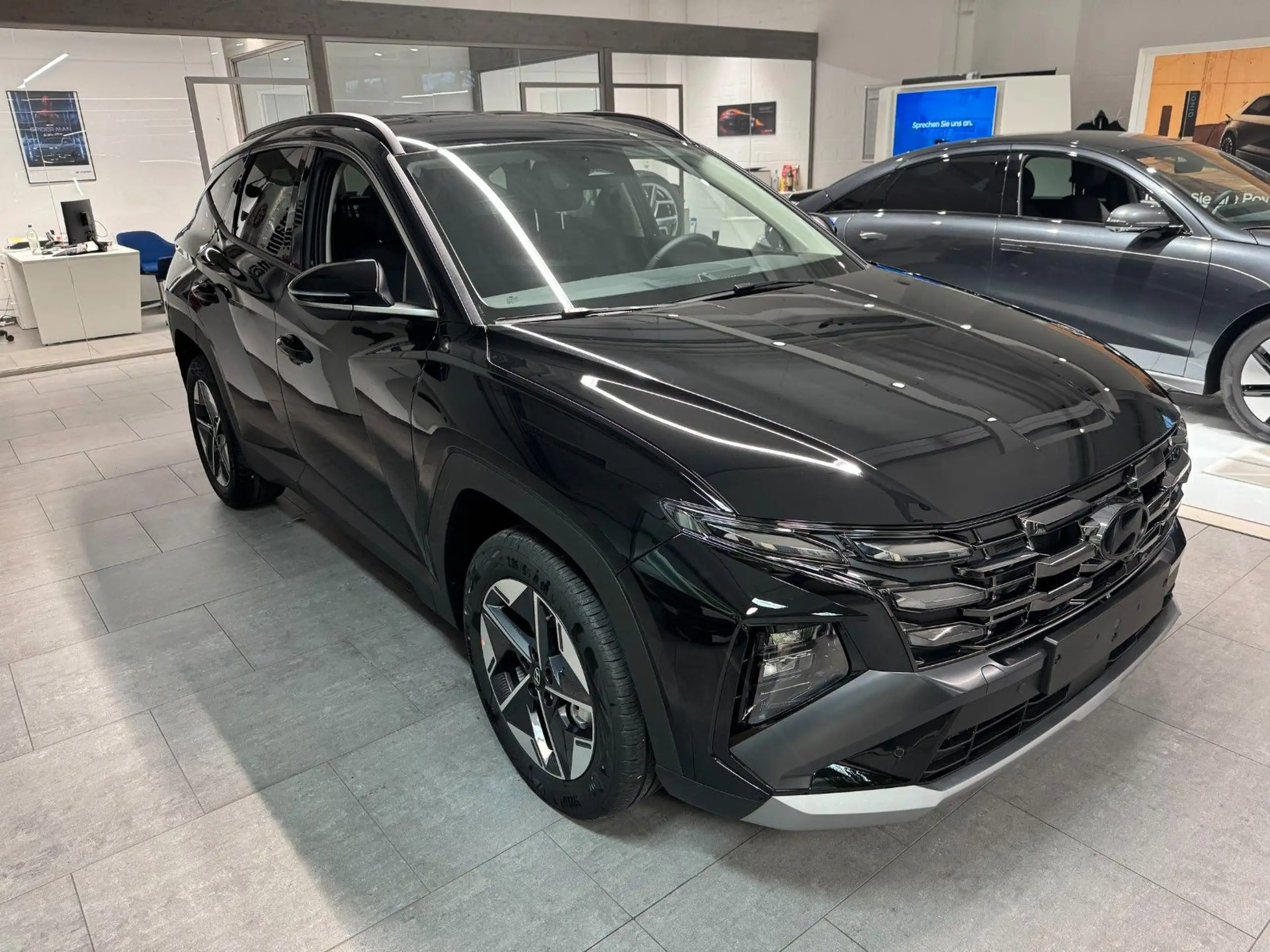 Hyundai - TUCSON