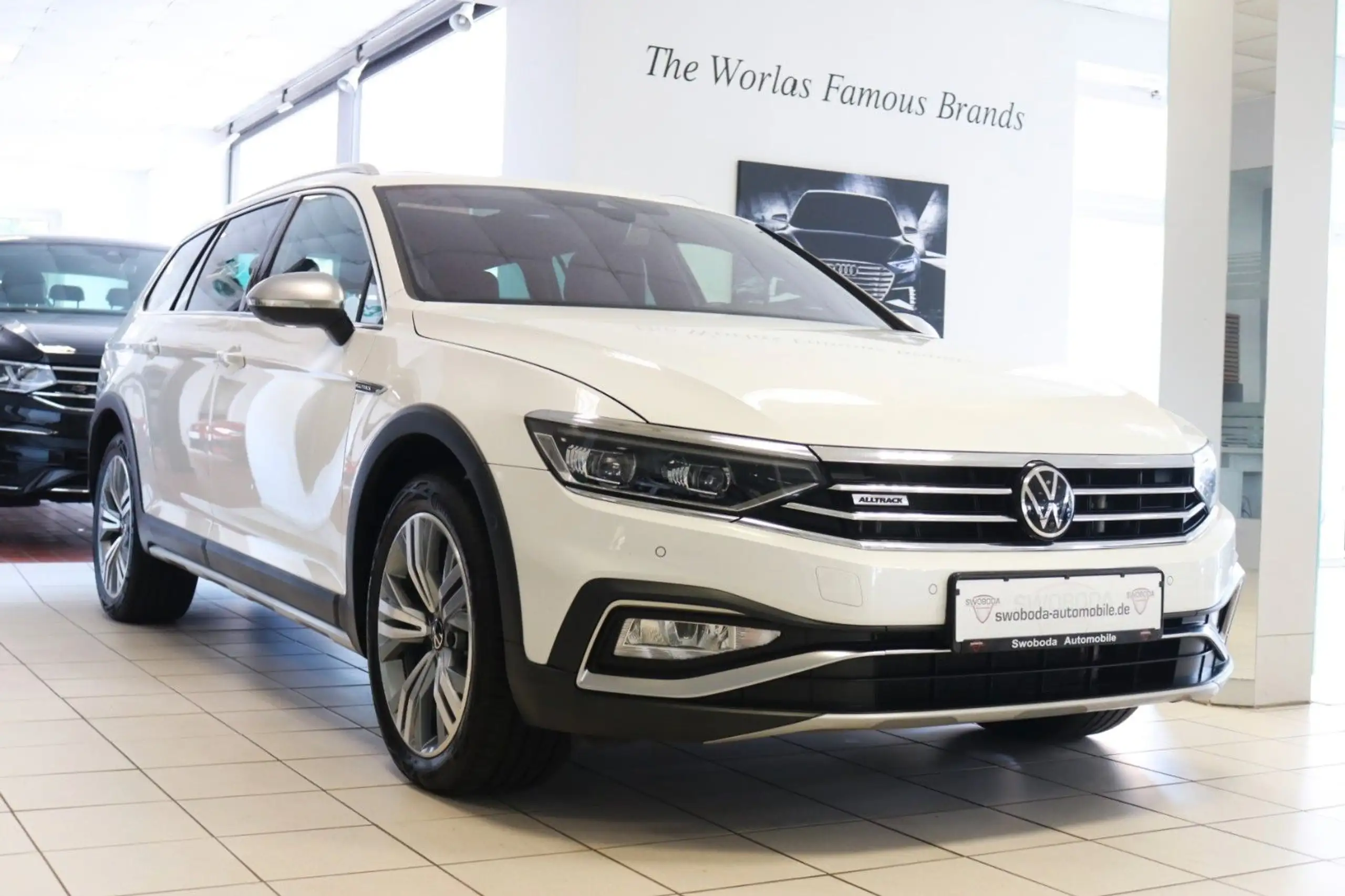 Volkswagen - Passat Alltrack