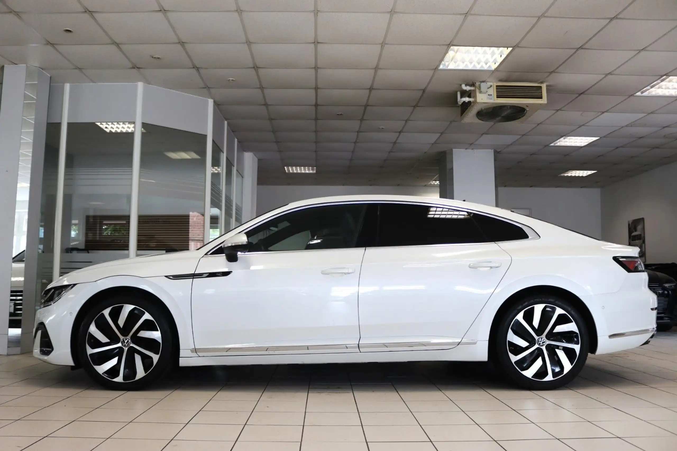 Volkswagen - Arteon