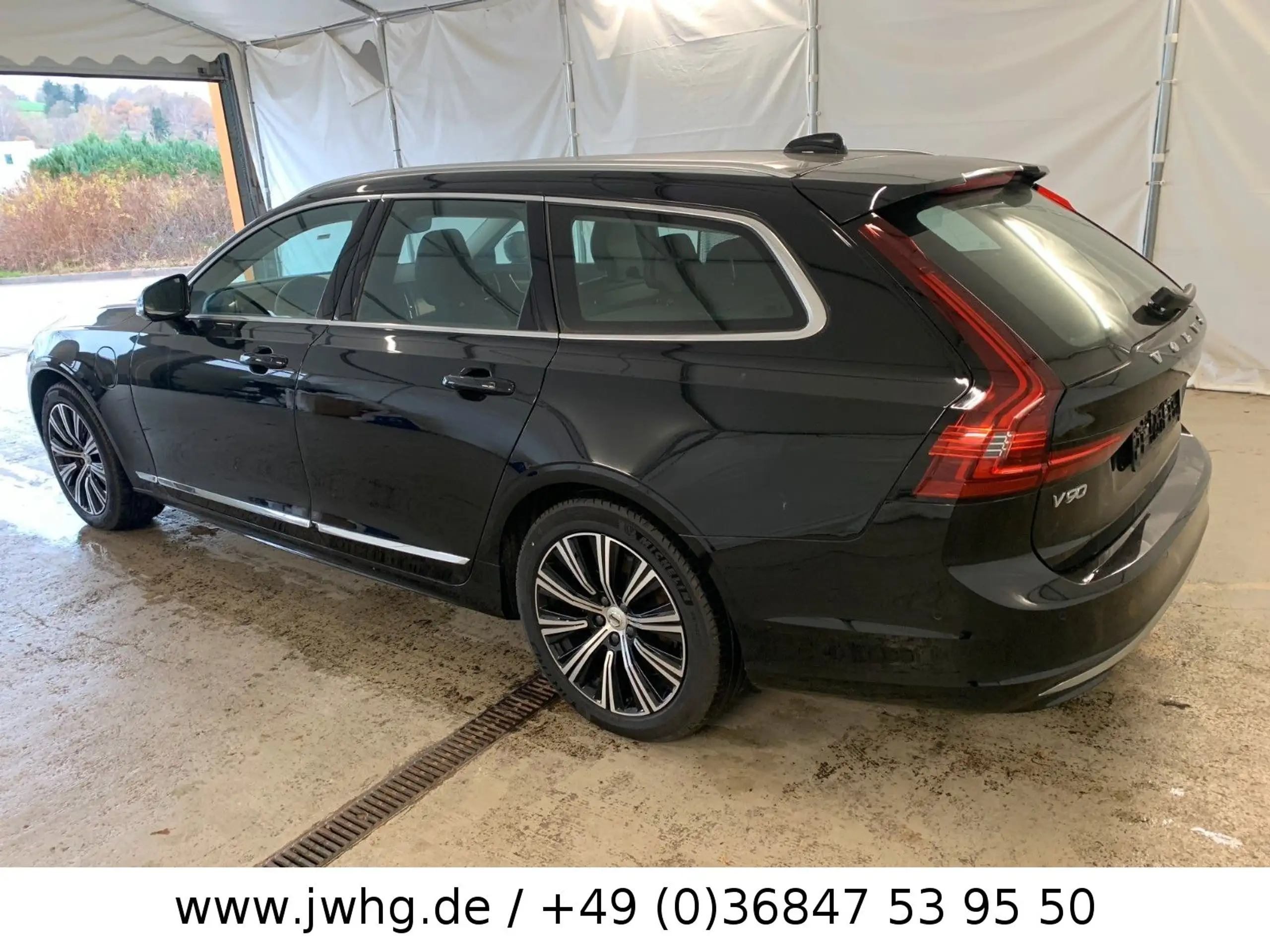 Volvo - V90