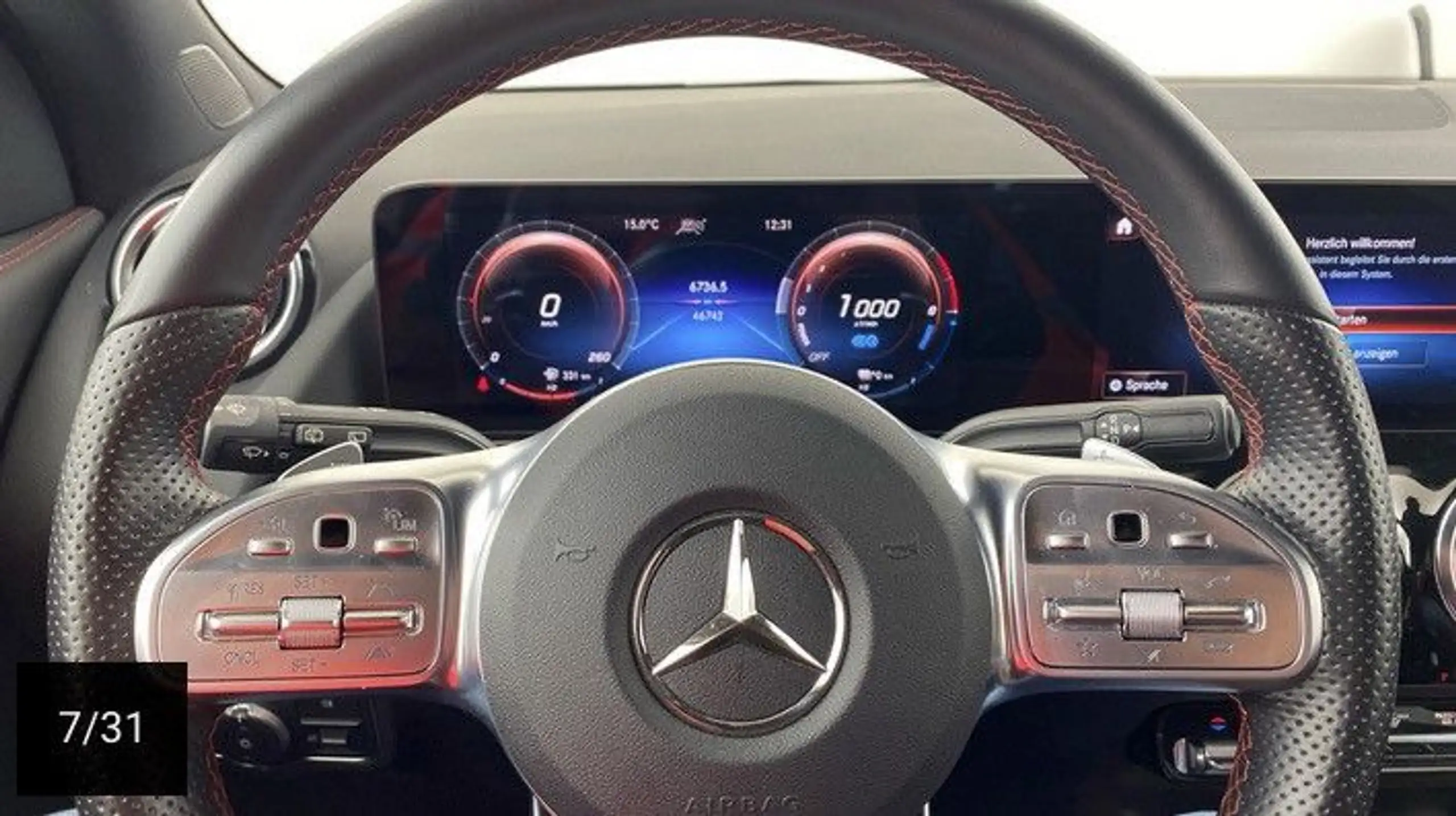 Mercedes-Benz - GLA 250