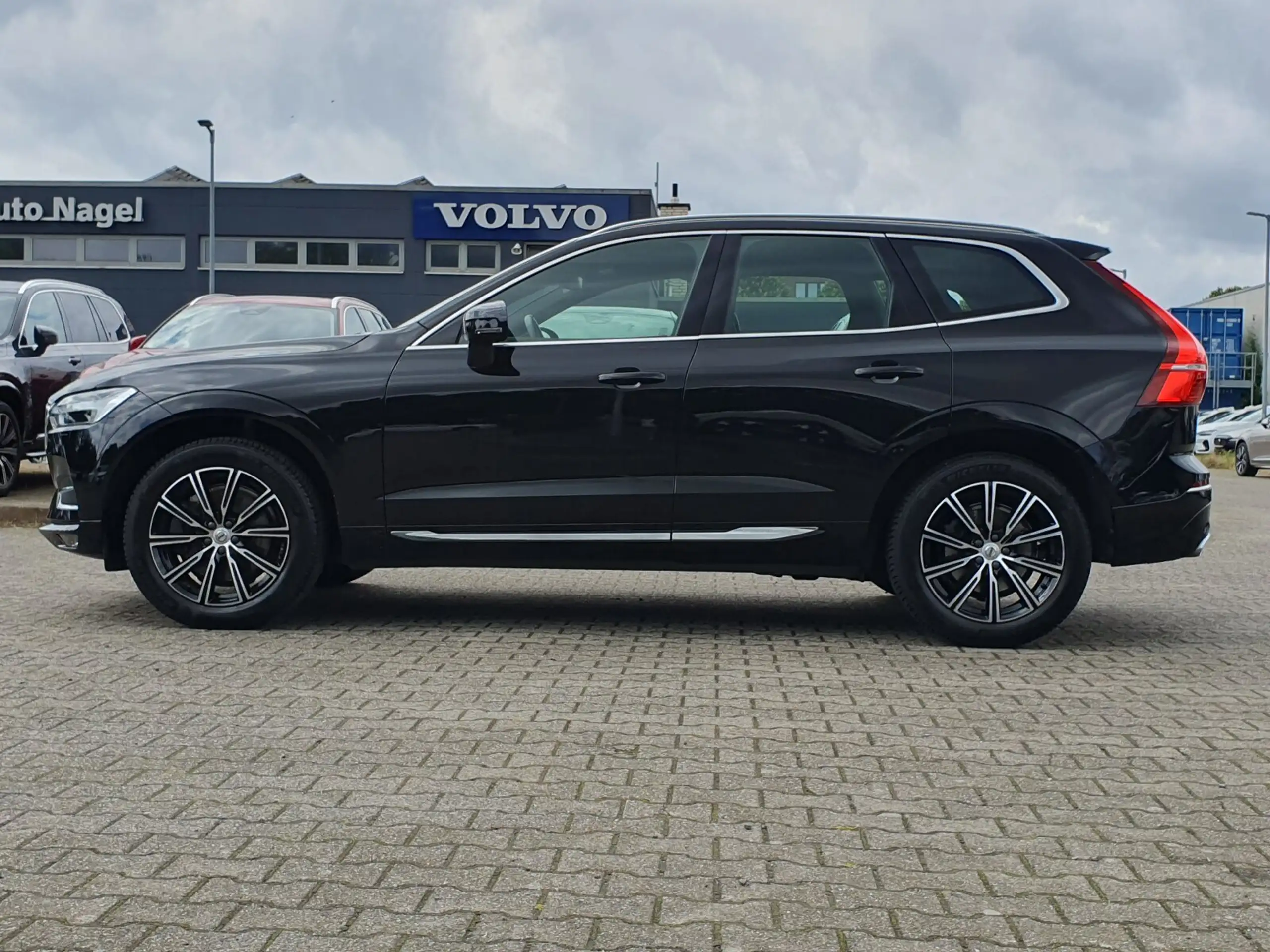 Volvo - XC60