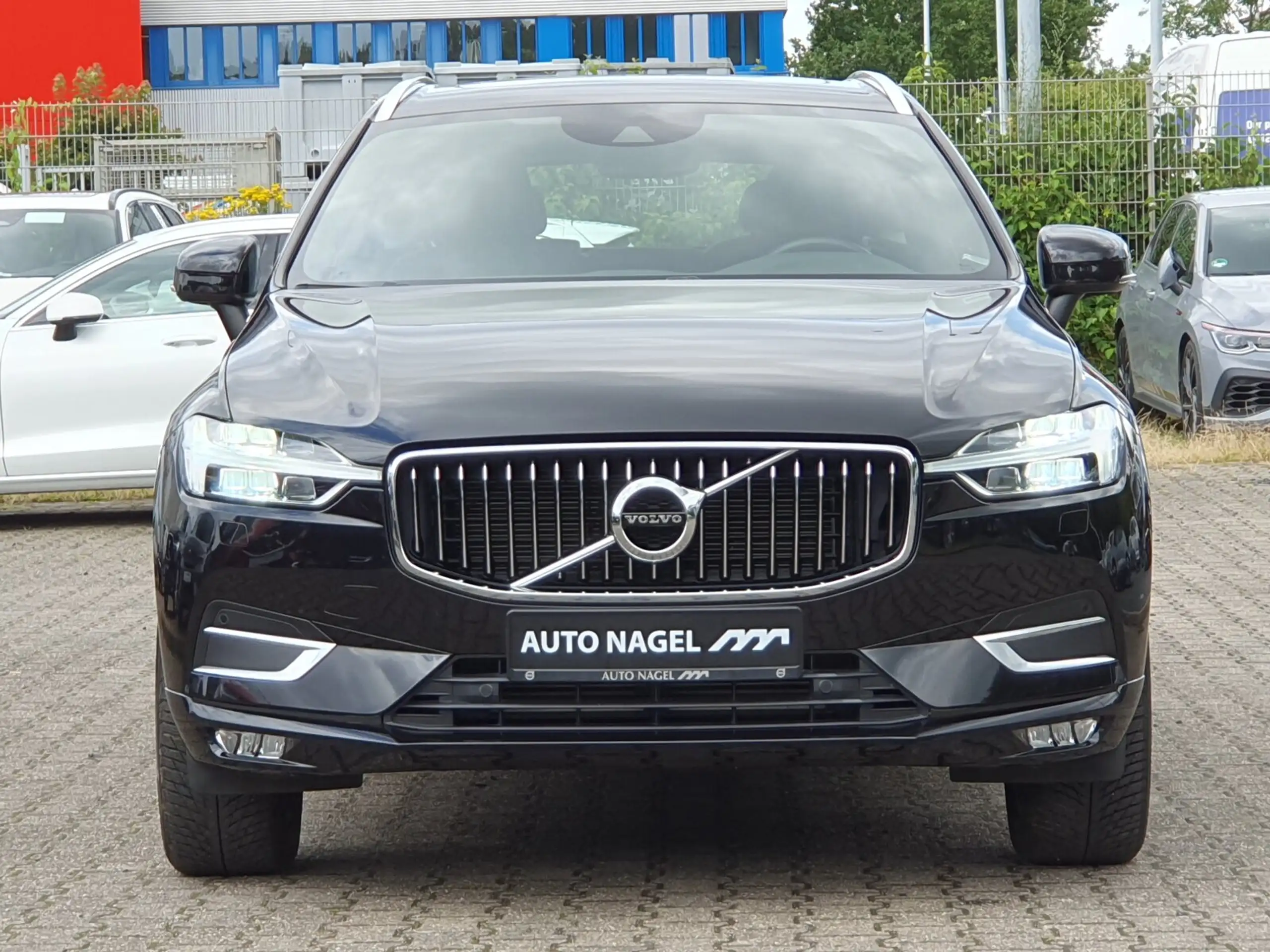 Volvo - XC60